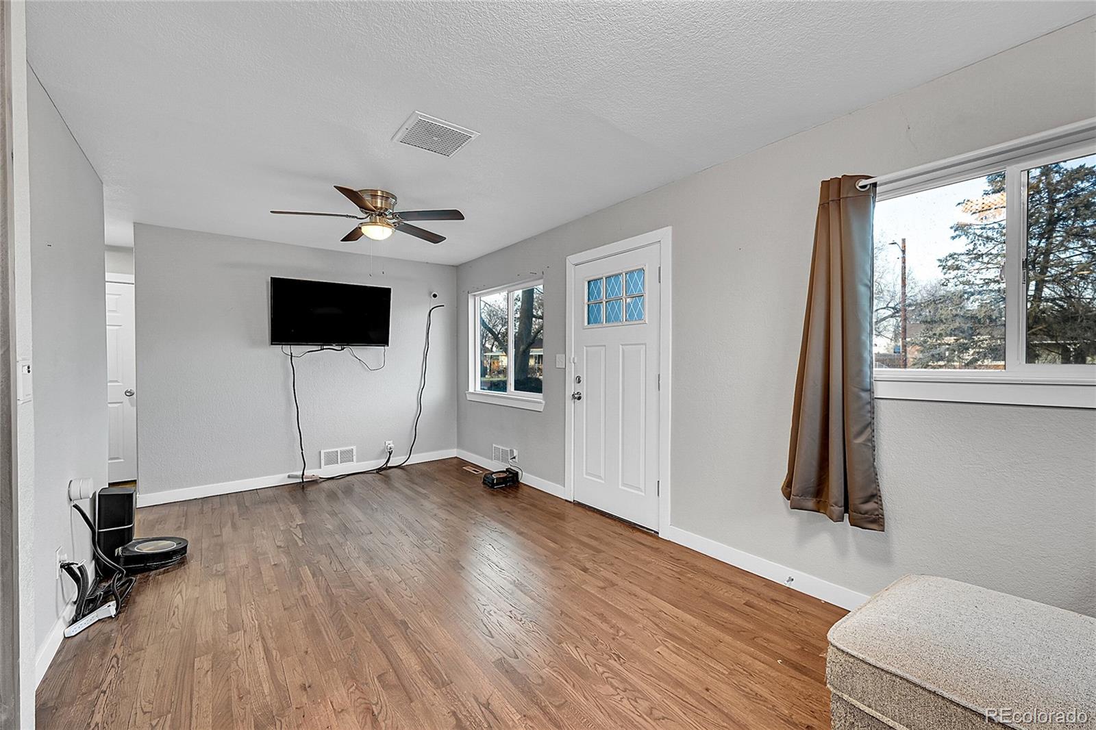 5960 Rose Lane, Commerce City, CO 80022, 3 Bedrooms Bedrooms, ,1 BathroomBathrooms,Residential,For Sale,Rose,REC2249555