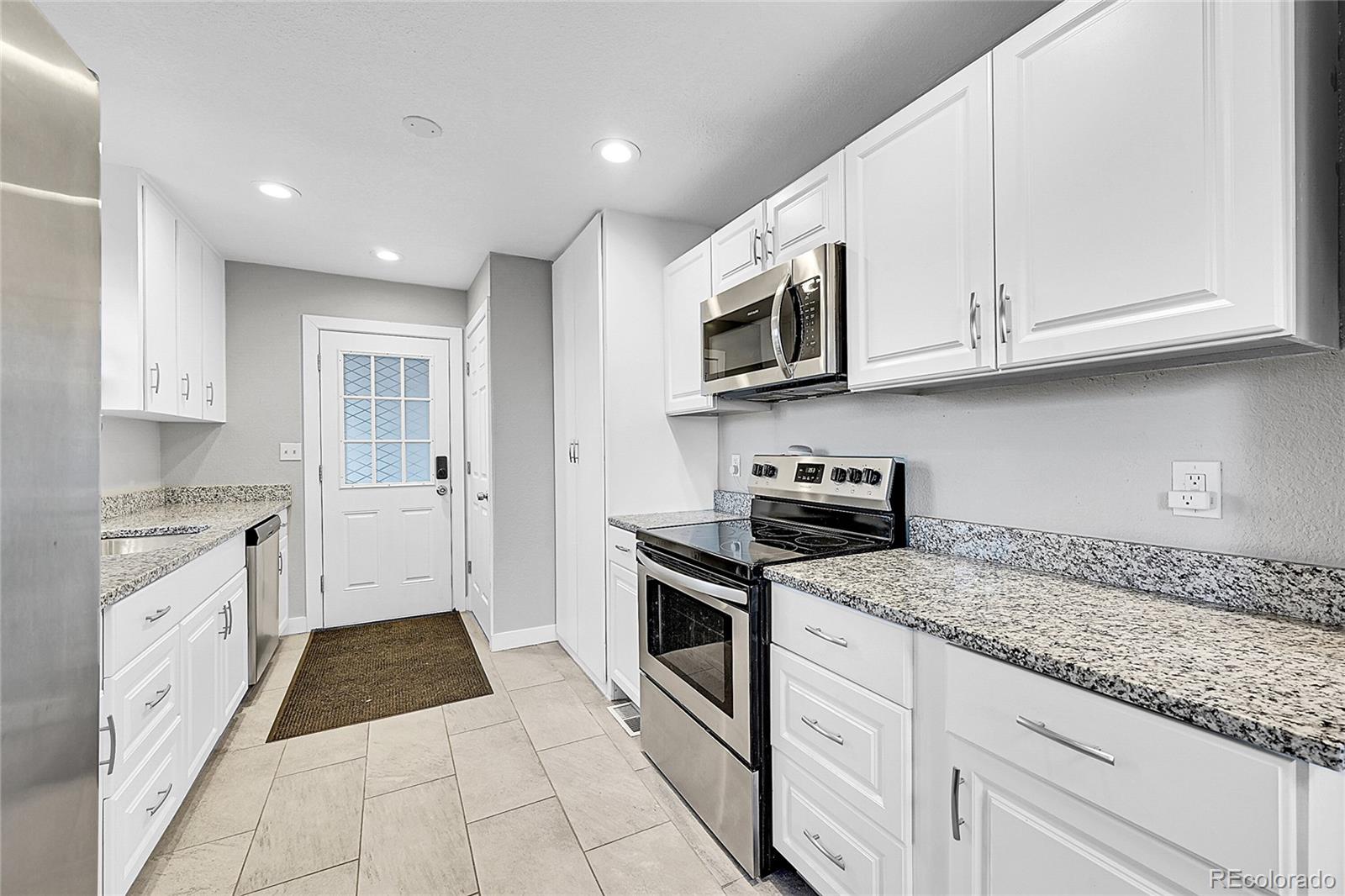 5960 Rose Lane, Commerce City, CO 80022, 3 Bedrooms Bedrooms, ,1 BathroomBathrooms,Residential,For Sale,Rose,REC2249555