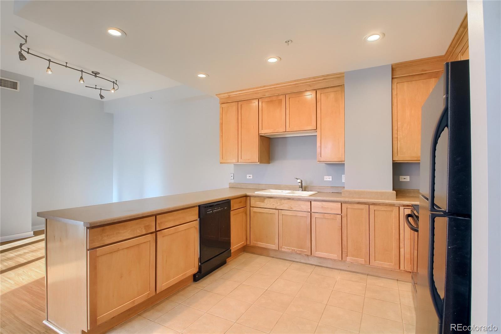 4875 Monaco Street #107, Denver, CO 80237, 1 Bedroom Bedrooms, ,2 BathroomsBathrooms,Rental,For Rent,Monaco,REC5949012