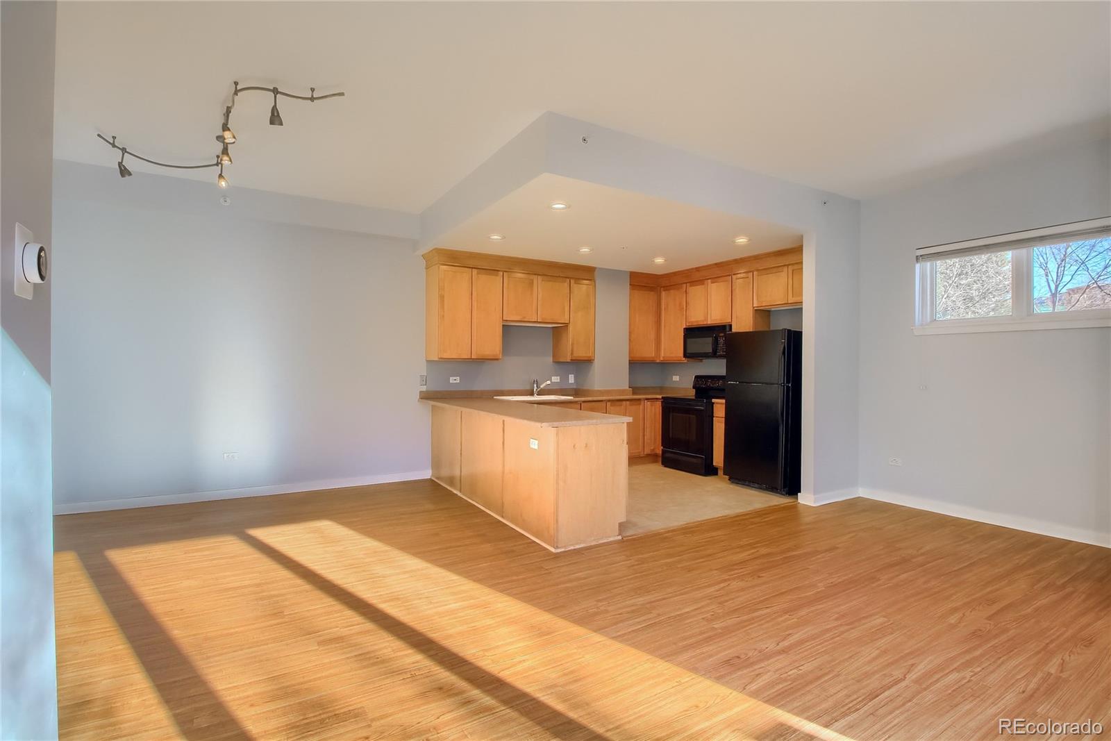 4875 Monaco Street #107, Denver, CO 80237, 1 Bedroom Bedrooms, ,2 BathroomsBathrooms,Rental,For Rent,Monaco,REC5949012