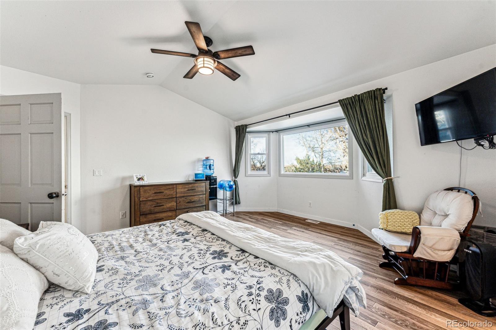1710 Sunlight Drive, Longmont, CO 80504, 5 Bedrooms Bedrooms, ,3 BathroomsBathrooms,Residential,For Sale,Sunlight,REC7499356