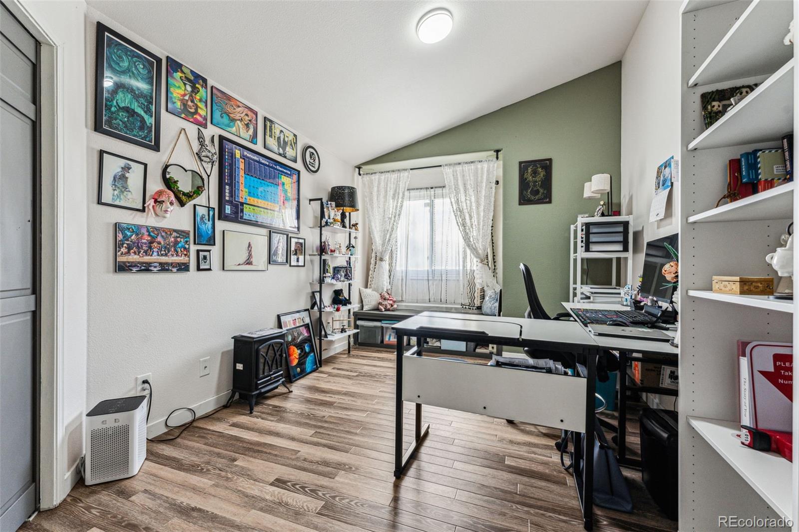 1710 Sunlight Drive, Longmont, CO 80504, 5 Bedrooms Bedrooms, ,3 BathroomsBathrooms,Residential,For Sale,Sunlight,REC7499356