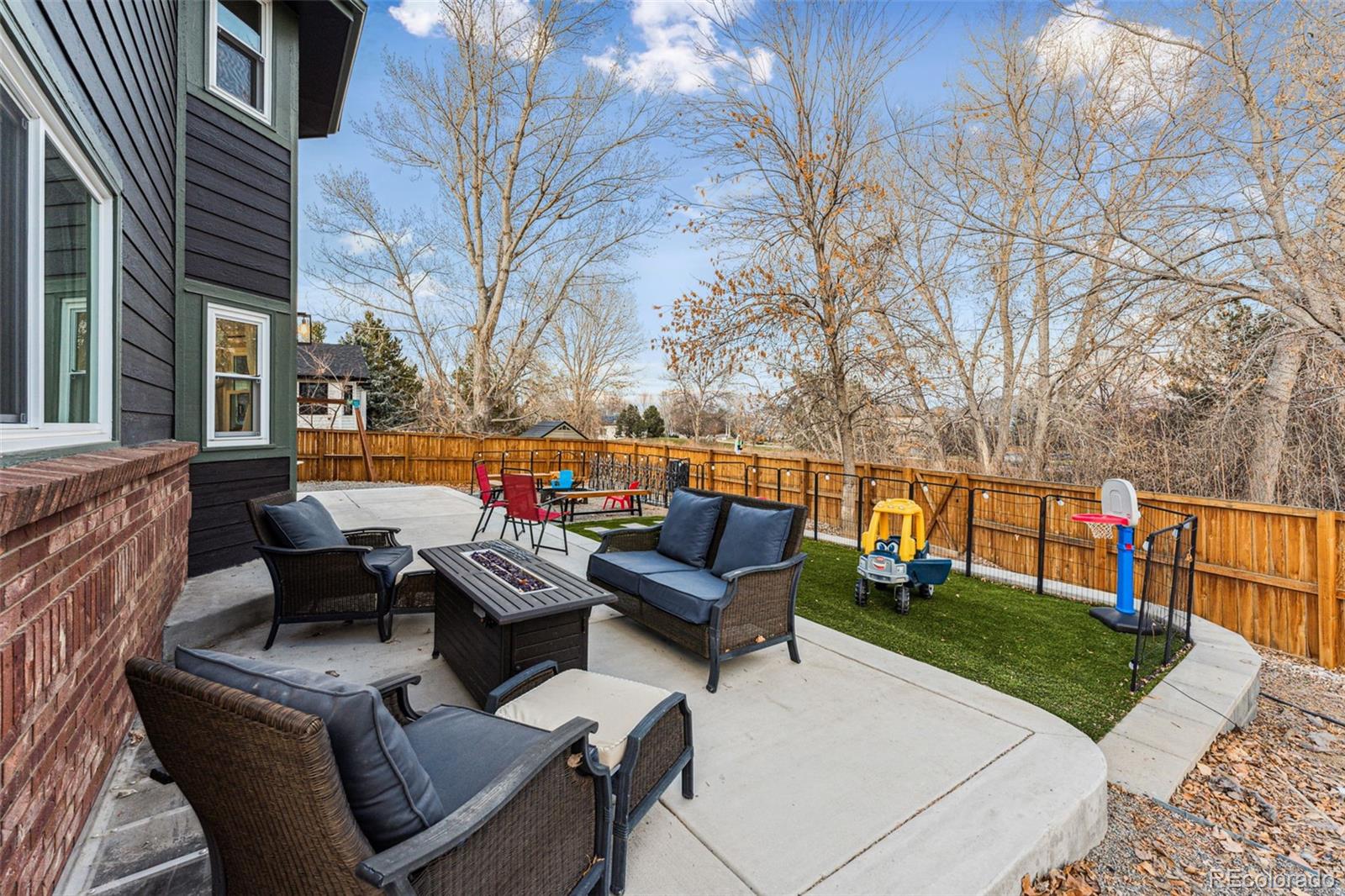1710 Sunlight Drive, Longmont, CO 80504, 5 Bedrooms Bedrooms, ,3 BathroomsBathrooms,Residential,For Sale,Sunlight,REC7499356