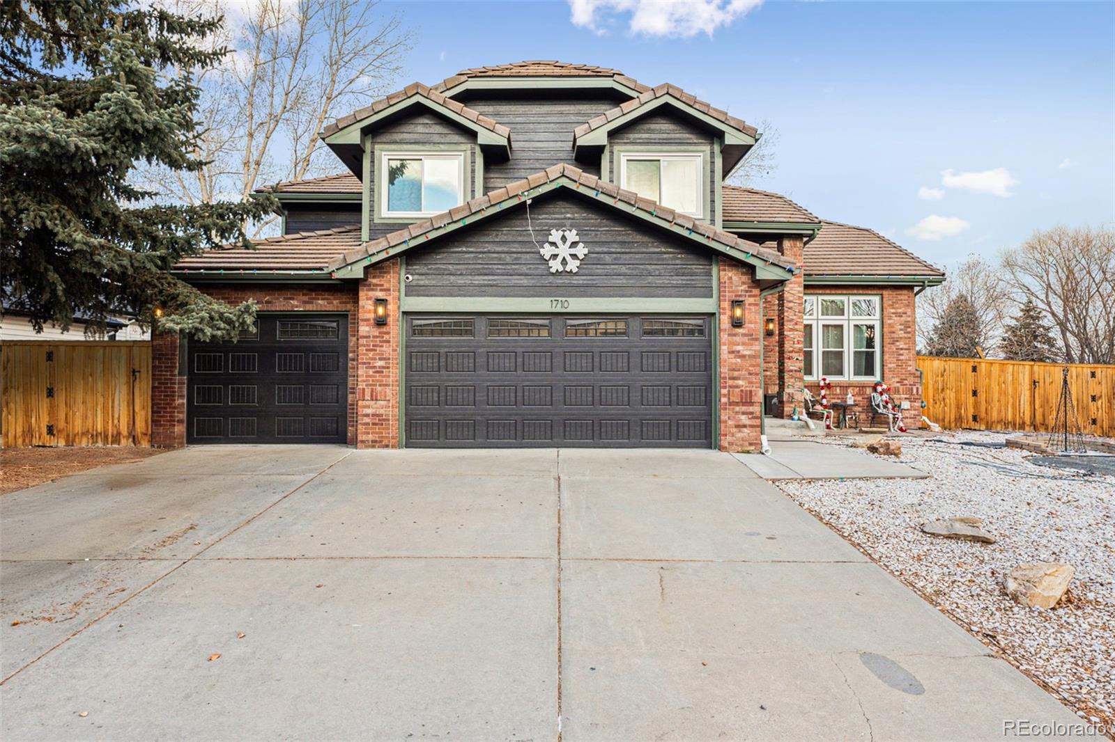 1710 Sunlight Drive, Longmont, CO 80504, 5 Bedrooms Bedrooms, ,3 BathroomsBathrooms,Residential,For Sale,Sunlight,REC7499356