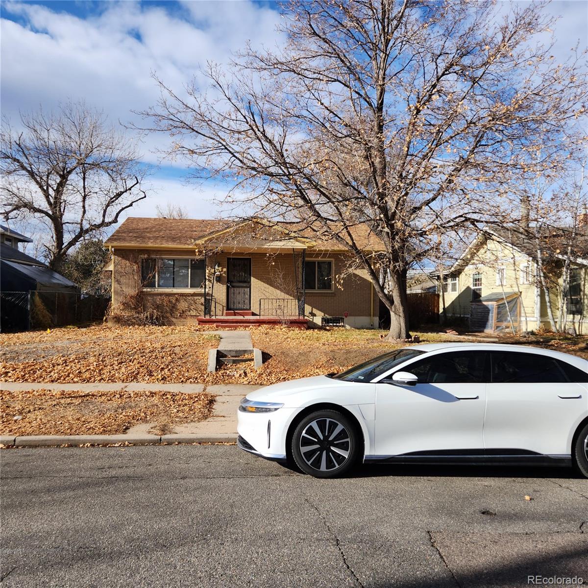 1613 Ulster Street, Denver, CO 80220, 4 Bedrooms Bedrooms, ,2 BathroomsBathrooms,Residential,For Sale,Ulster,REC3243288