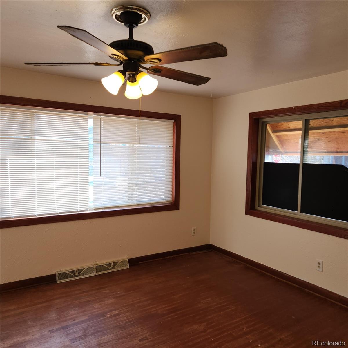 1613 Ulster Street, Denver, CO 80220, 4 Bedrooms Bedrooms, ,2 BathroomsBathrooms,Residential,For Sale,Ulster,REC3243288