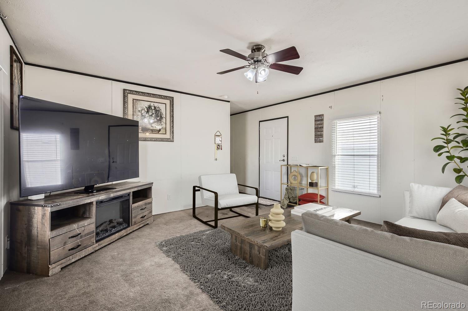 435 35th Avenue, Greeley, CO 80631, 3 Bedrooms Bedrooms, ,2 BathroomsBathrooms,Residential,For Sale,35th,REC4066363