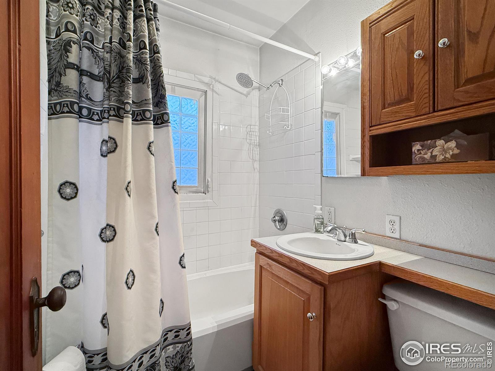 117 Columbine Street, Sterling, CO 80751, 4 Bedrooms Bedrooms, ,1 BathroomBathrooms,Residential,For Sale,Columbine,RECIR1023716