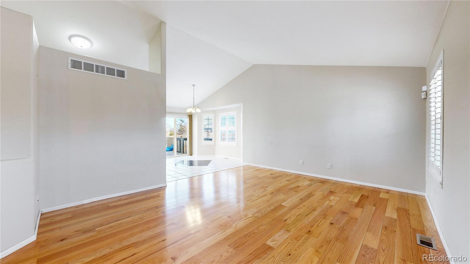 20083 Caspian Circle, Aurora, CO 80013, 5 Bedrooms Bedrooms, ,3 BathroomsBathrooms,Residential,For Sale,Caspian,REC4803731