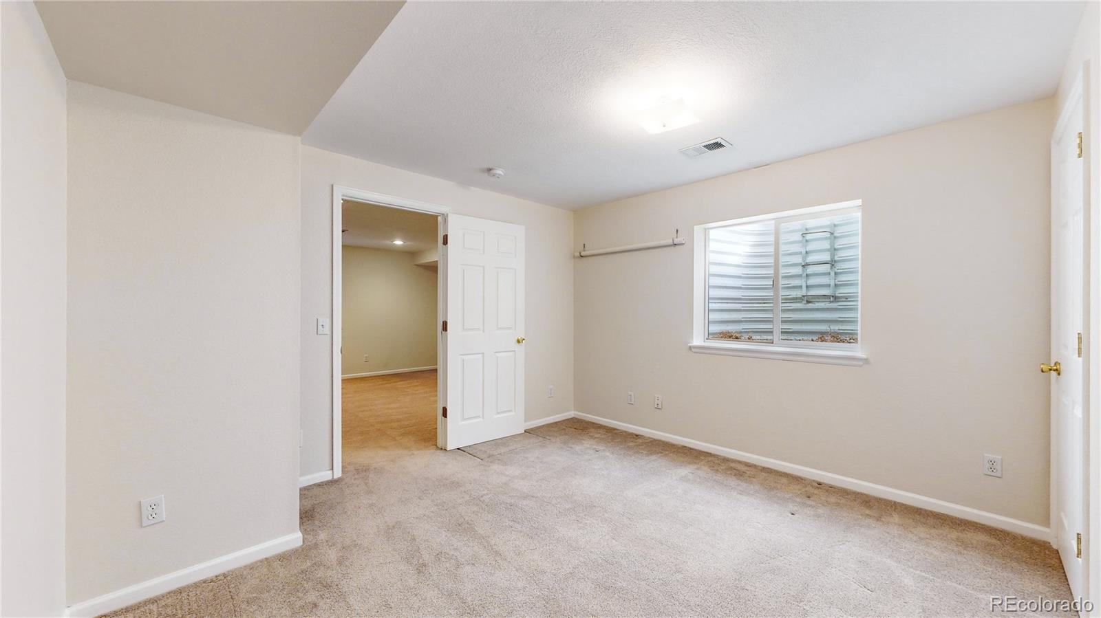 20083 Caspian Circle, Aurora, CO 80013, 5 Bedrooms Bedrooms, ,3 BathroomsBathrooms,Residential,For Sale,Caspian,REC4803731