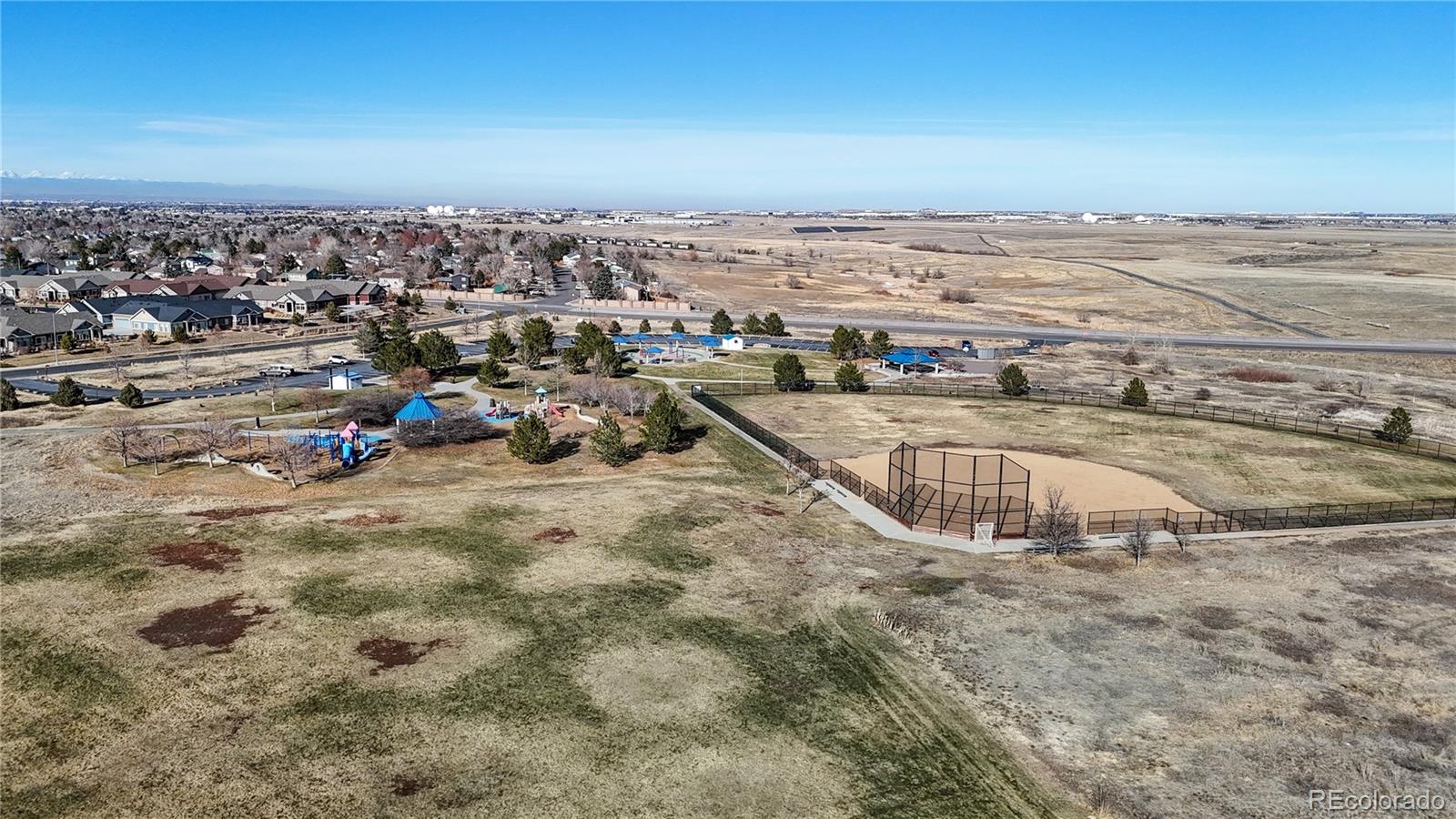 20083 Caspian Circle, Aurora, CO 80013, 5 Bedrooms Bedrooms, ,3 BathroomsBathrooms,Residential,For Sale,Caspian,REC4803731