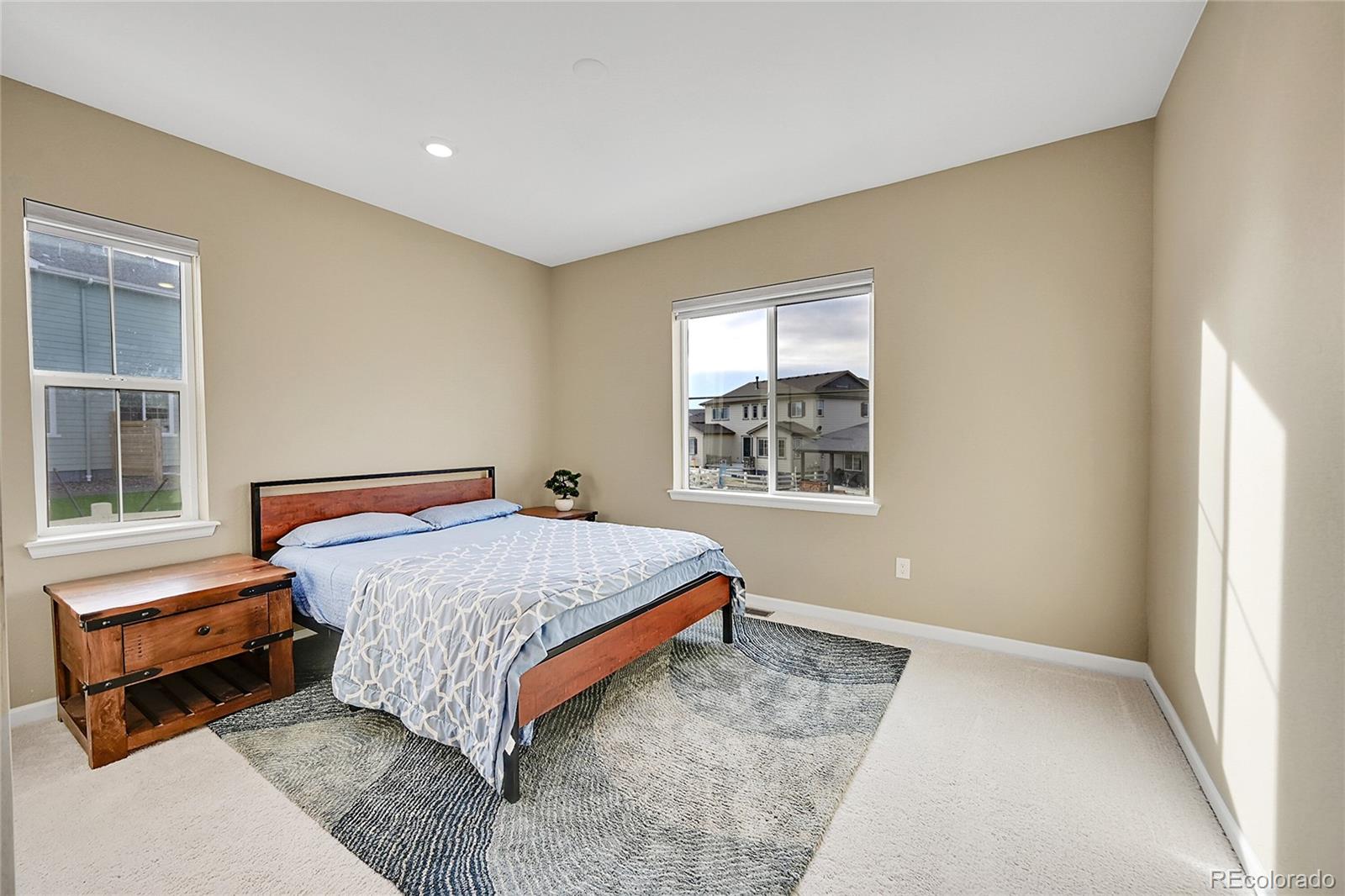 7125 Yantley Way, Aurora, CO 80016, 5 Bedrooms Bedrooms, ,5 BathroomsBathrooms,Residential,For Sale,Yantley,REC4391267