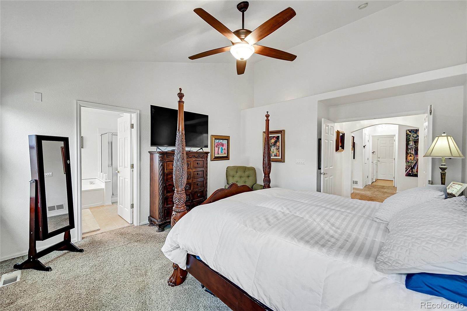 13724 Amherst Way, Lakewood, CO 80228, 4 Bedrooms Bedrooms, ,2 BathroomsBathrooms,Residential,For Sale,Amherst,REC6916055