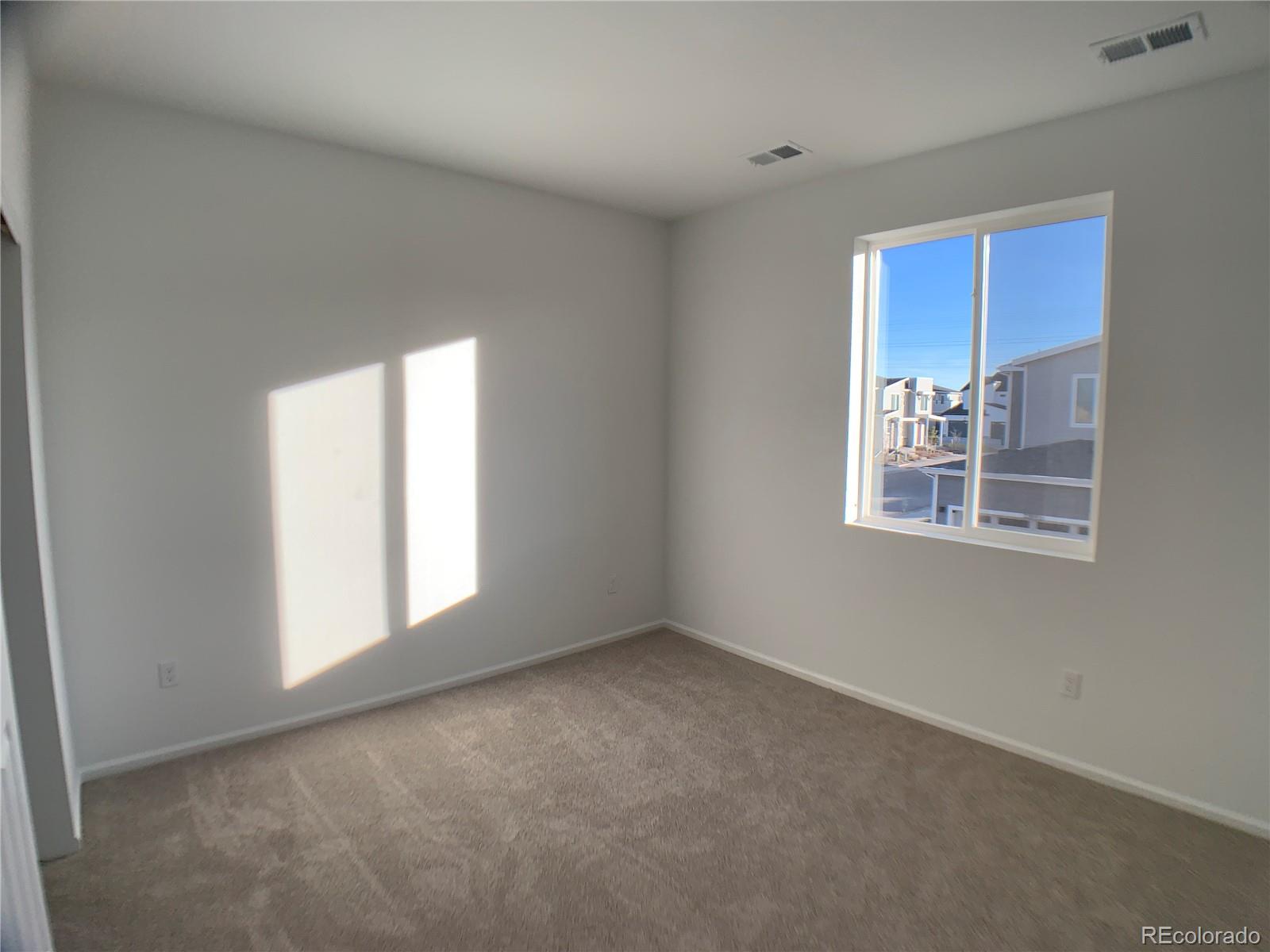 22891 Stanford Lane #A, Aurora, CO 80015, 3 Bedrooms Bedrooms, ,3 BathroomsBathrooms,Rental,For Rent,Stanford,REC3432622