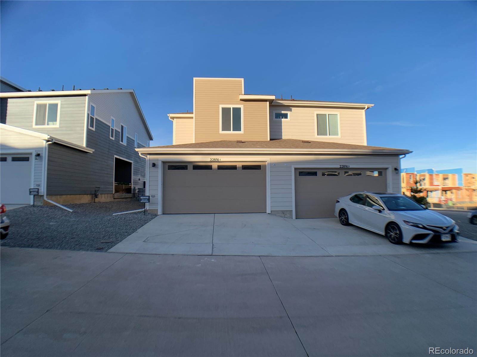 22891 Stanford Lane #A, Aurora, CO 80015, 3 Bedrooms Bedrooms, ,3 BathroomsBathrooms,Rental,For Rent,Stanford,REC3432622