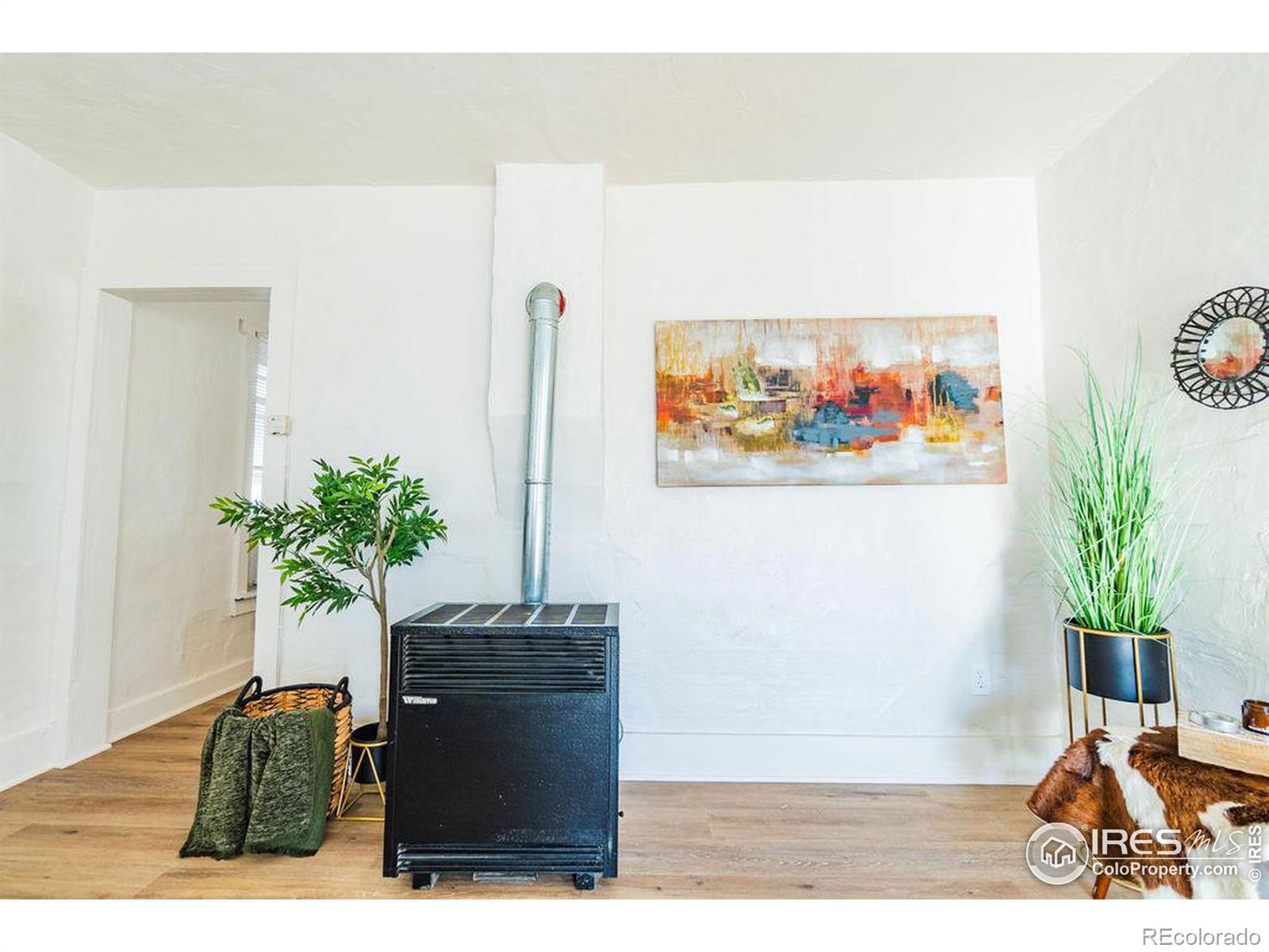 423 8th Street, Greeley, CO 80631, 1 Bedroom Bedrooms, ,1 BathroomBathrooms,Residential,For Sale,8th,RECIR1023697