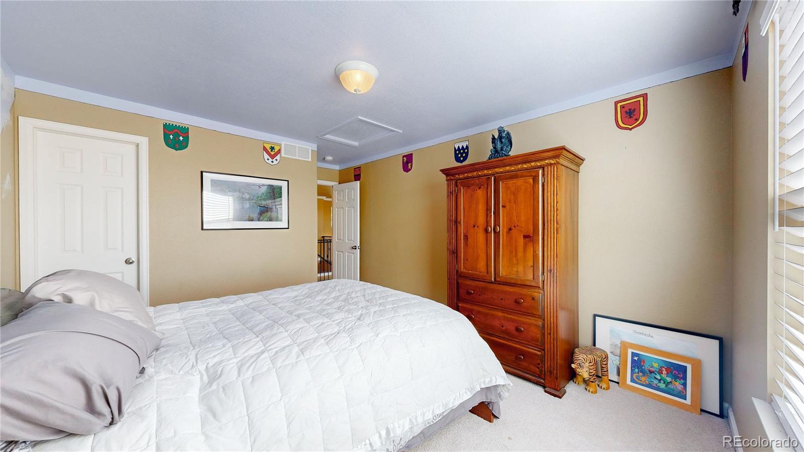 11416 Newport Street, Thornton, CO 80233, 4 Bedrooms Bedrooms, ,3 BathroomsBathrooms,Residential,For Sale,Newport,REC2937781