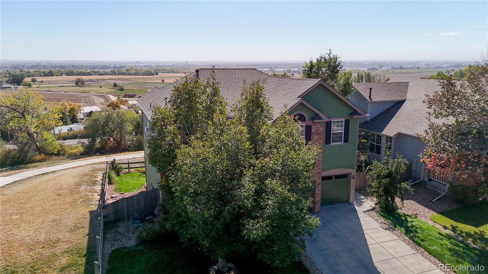 11416 Newport Street, Thornton, CO 80233, 4 Bedrooms Bedrooms, ,3 BathroomsBathrooms,Residential,For Sale,Newport,REC2937781
