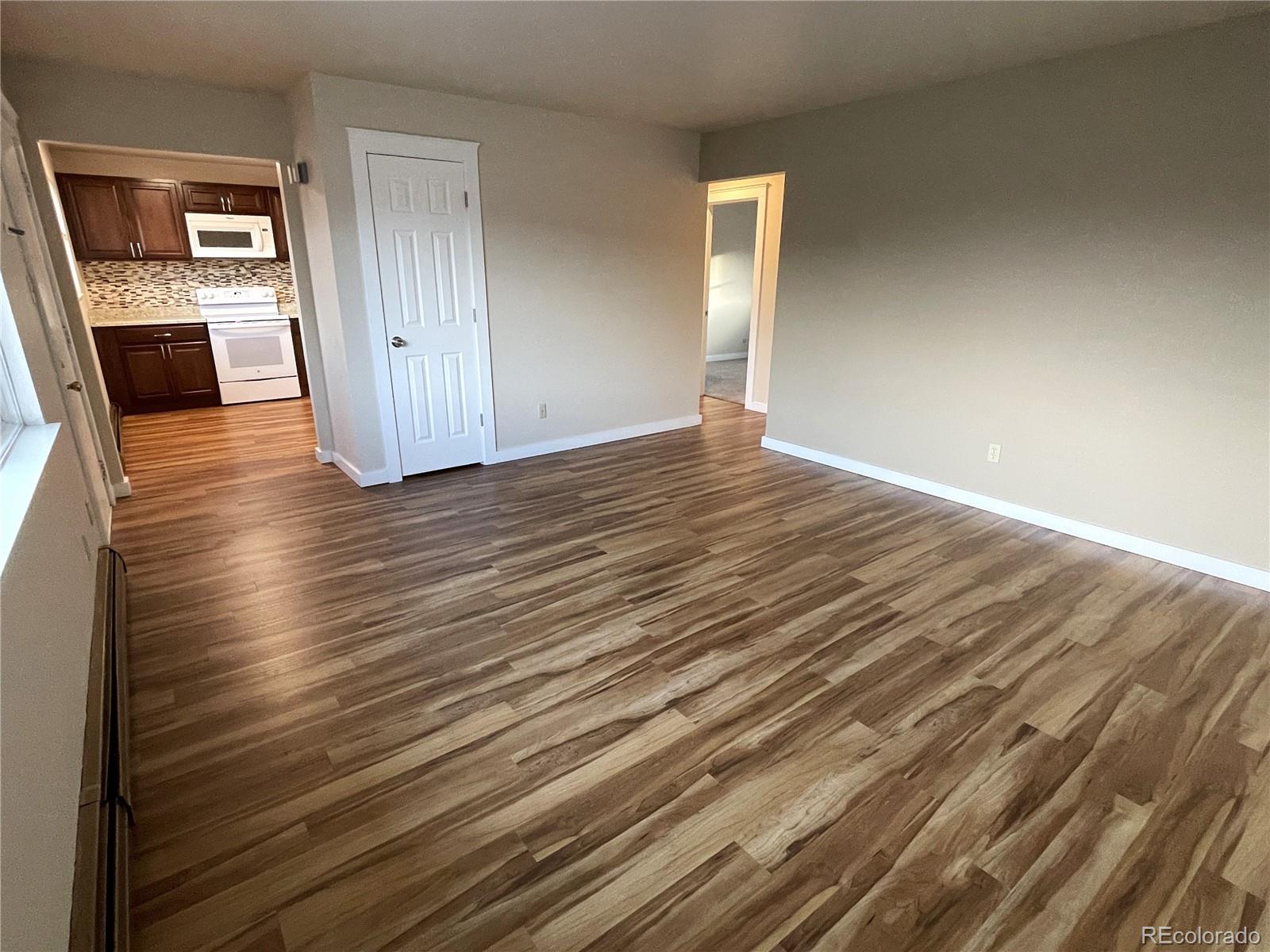 1129 Darby #B, Colorado Springs, CO 80907, 2 Bedrooms Bedrooms, ,1 BathroomBathrooms,Rental,For Rent,Darby,REC2066731