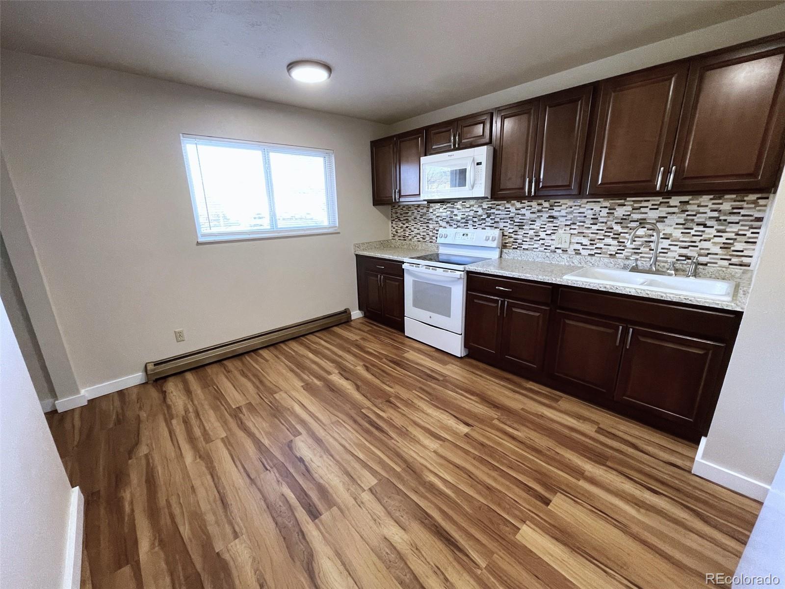 1129 Darby #B, Colorado Springs, CO 80907, 2 Bedrooms Bedrooms, ,1 BathroomBathrooms,Rental,For Rent,Darby,REC2066731