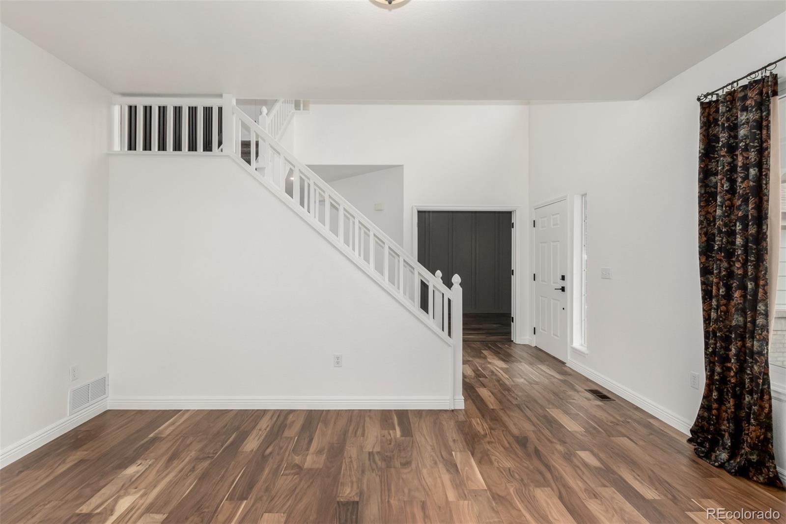 8045 Gray Circle, Arvada, CO 80003, 5 Bedrooms Bedrooms, ,3 BathroomsBathrooms,Residential,For Sale,Gray,REC7429237