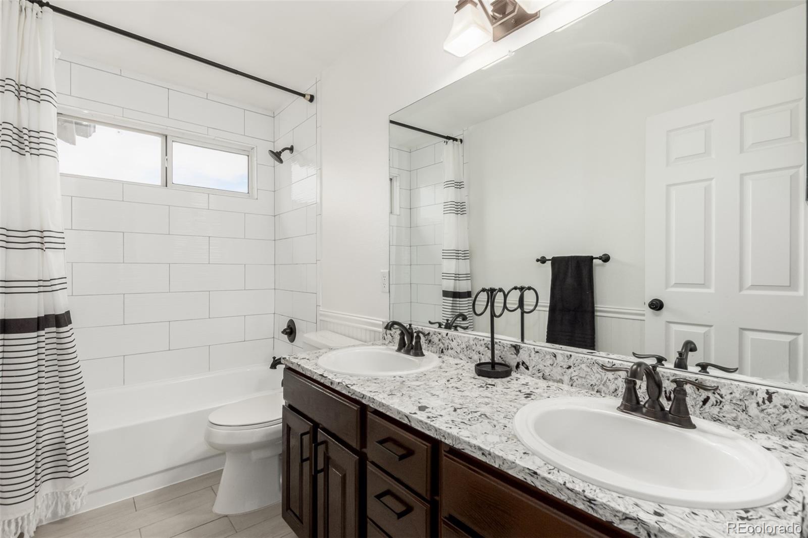 8045 Gray Circle, Arvada, CO 80003, 5 Bedrooms Bedrooms, ,3 BathroomsBathrooms,Residential,For Sale,Gray,REC7429237