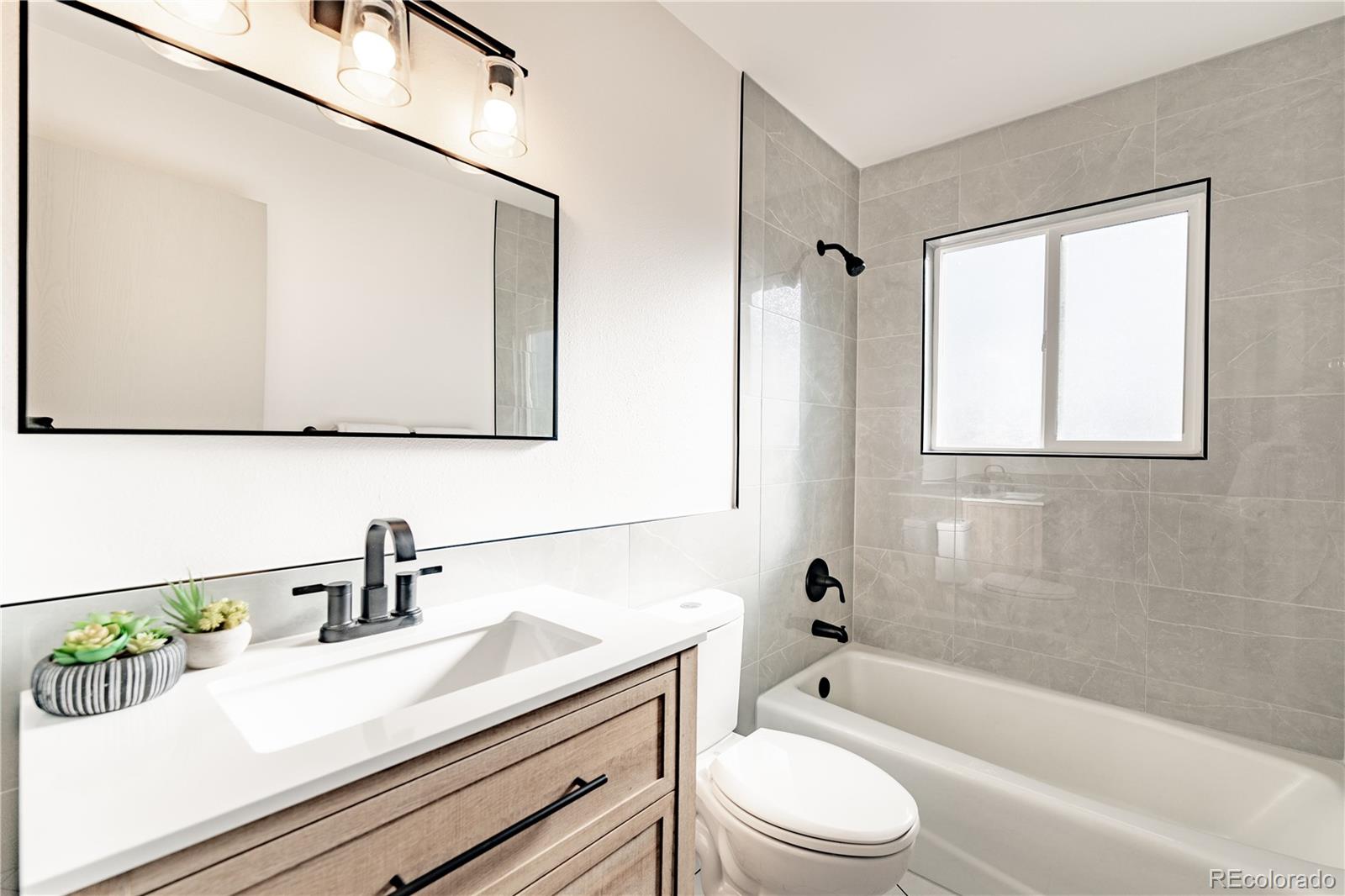 1645 Hiawatha Drive, Colorado Springs, CO 80915, 5 Bedrooms Bedrooms, ,3 BathroomsBathrooms,Residential,For Sale,Hiawatha,REC6808760