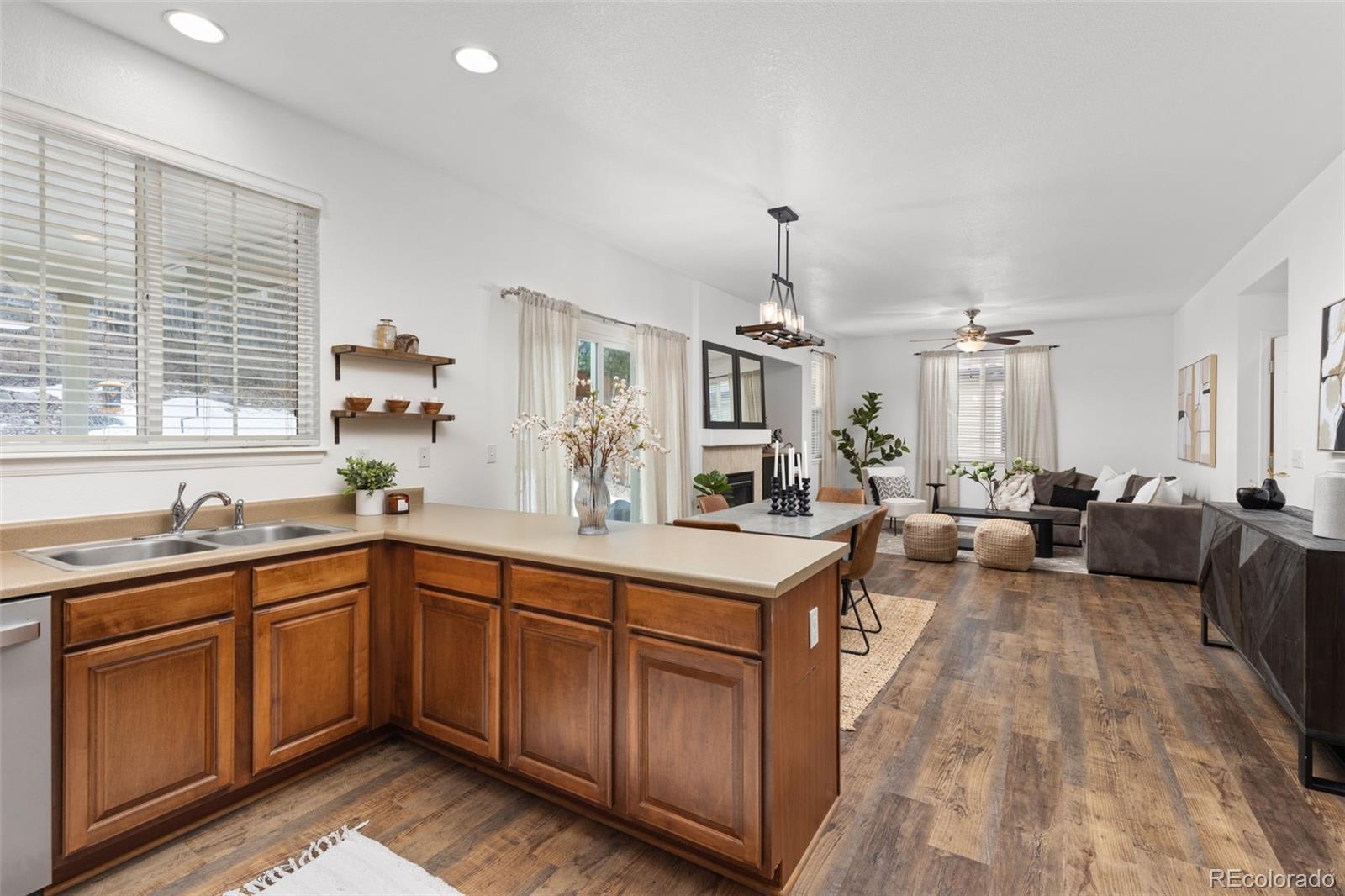 2898 Night Song Way, Castle Rock, CO 80109, 5 Bedrooms Bedrooms, ,4 BathroomsBathrooms,Residential,For Sale,Night Song,REC5422112