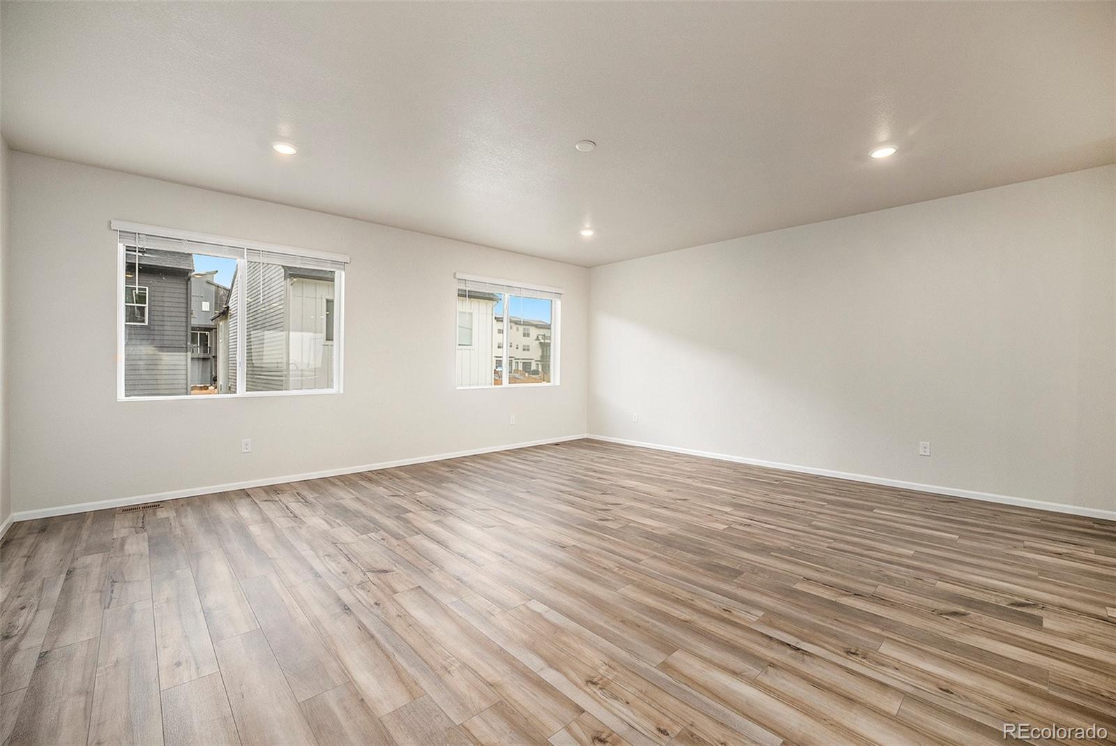 16592 Shoshone Place, Broomfield, CO 80023, 3 Bedrooms Bedrooms, ,4 BathroomsBathrooms,Rental,For Rent,Shoshone,REC9546917