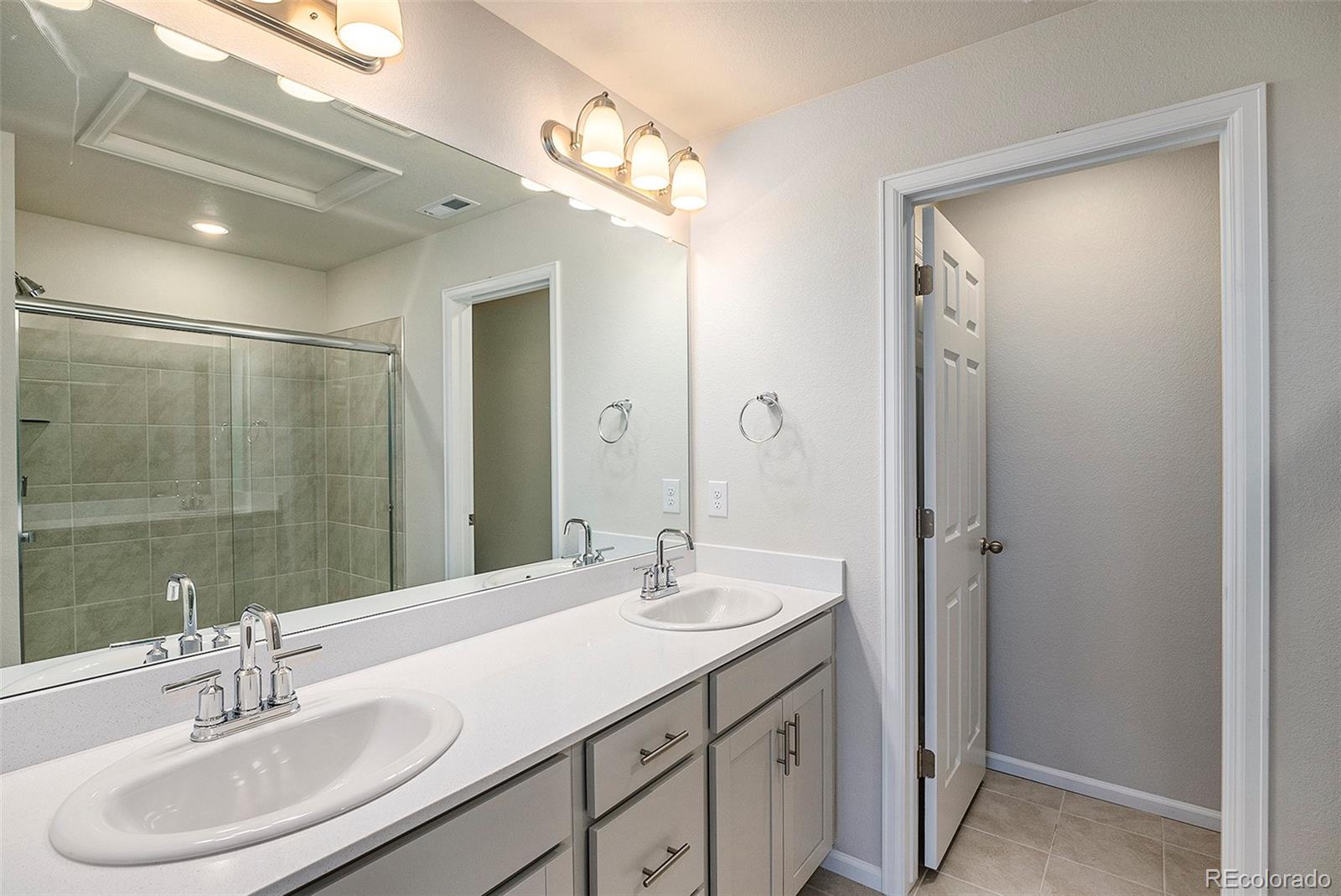 16592 Shoshone Place, Broomfield, CO 80023, 3 Bedrooms Bedrooms, ,4 BathroomsBathrooms,Rental,For Rent,Shoshone,REC9546917