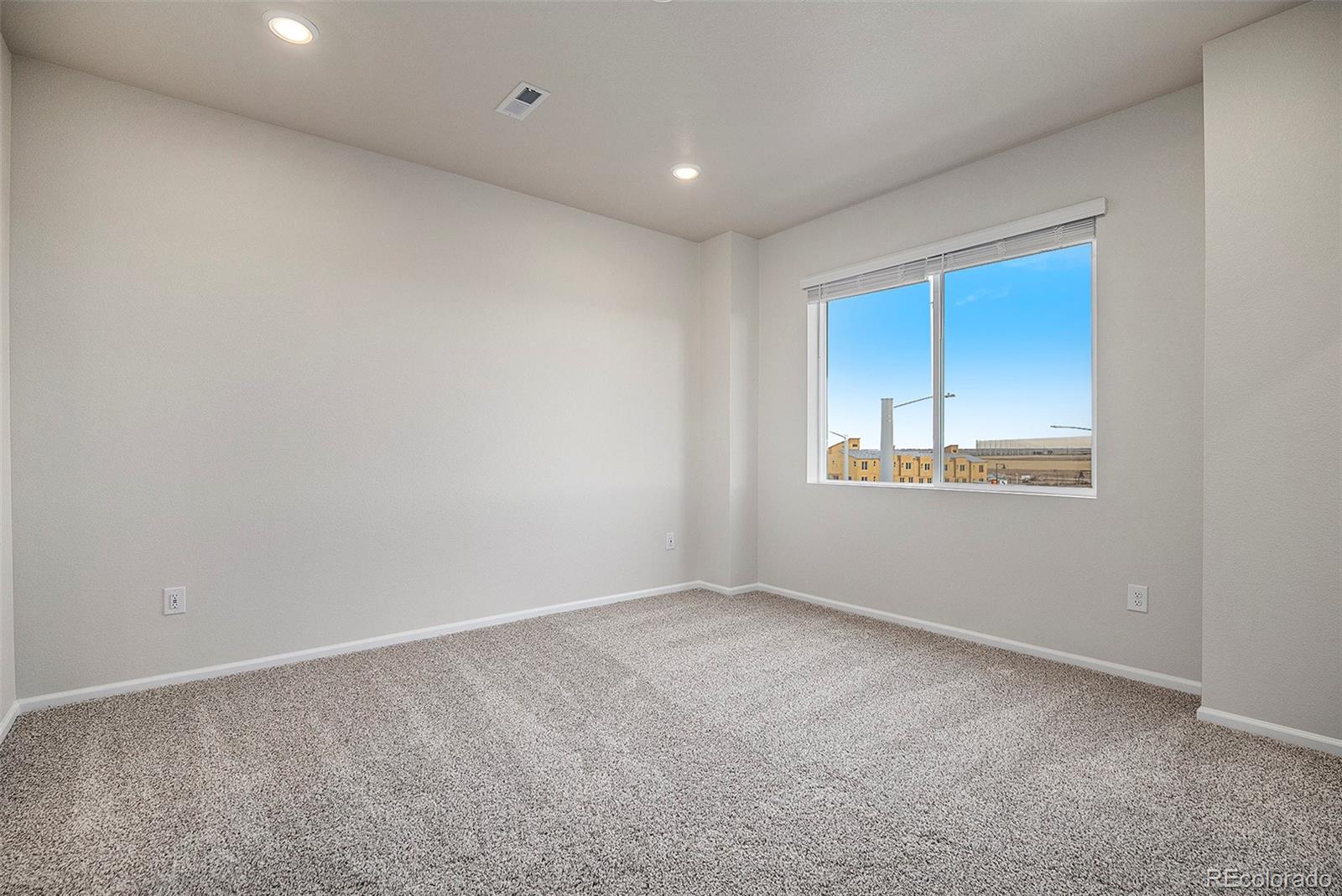 16592 Shoshone Place, Broomfield, CO 80023, 3 Bedrooms Bedrooms, ,4 BathroomsBathrooms,Rental,For Rent,Shoshone,REC9546917