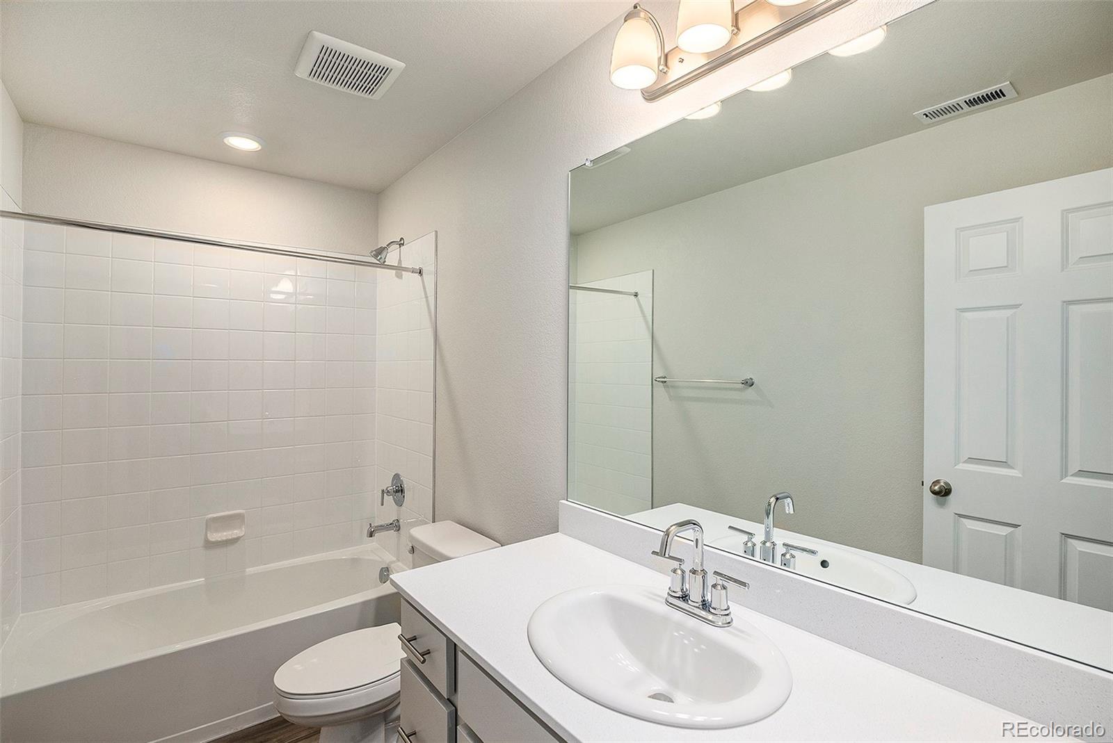 16592 Shoshone Place, Broomfield, CO 80023, 3 Bedrooms Bedrooms, ,4 BathroomsBathrooms,Rental,For Rent,Shoshone,REC9546917