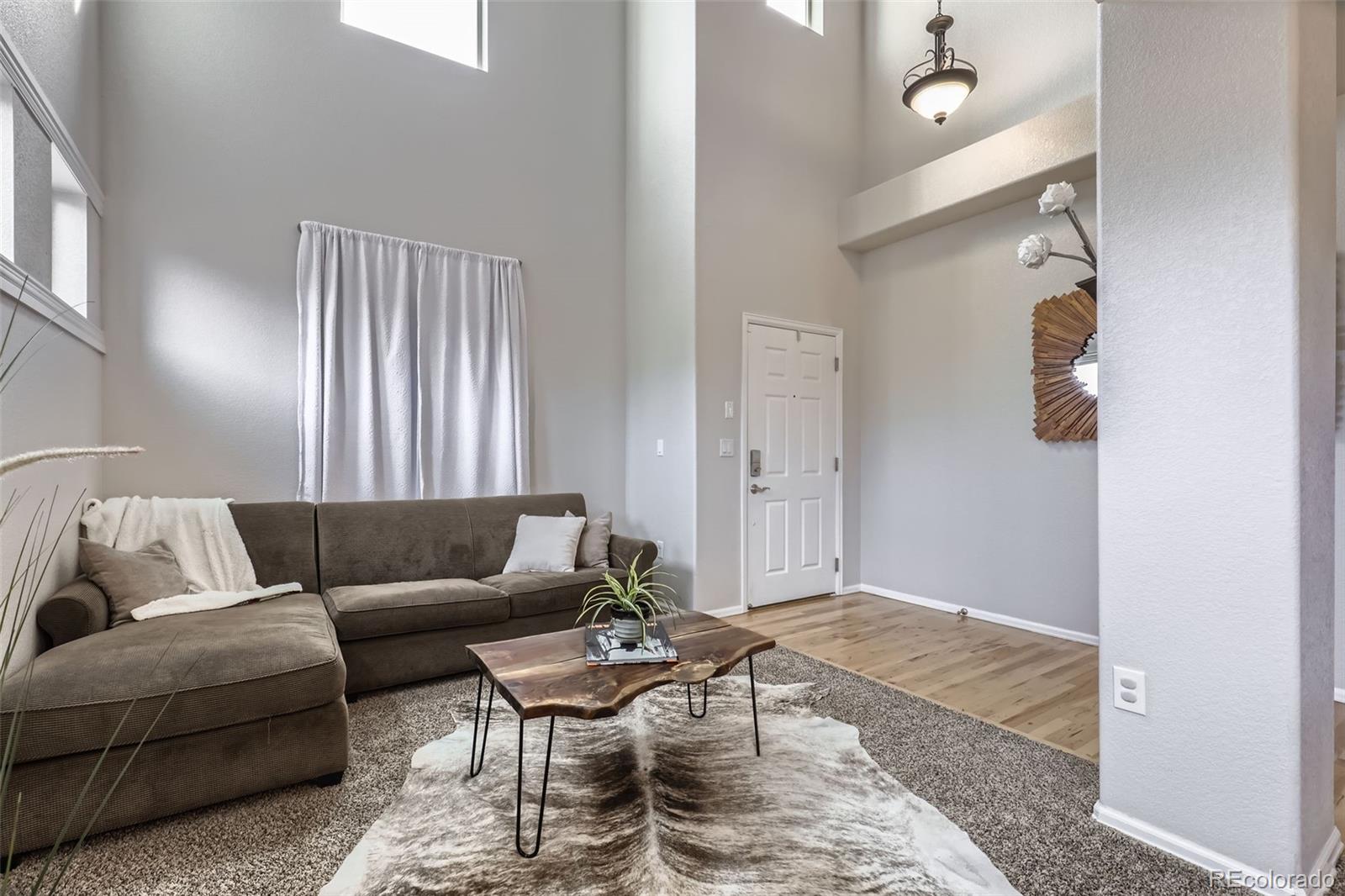 485 Kewaunee Way, Aurora, CO 80018, 4 Bedrooms Bedrooms, ,4 BathroomsBathrooms,Residential,For Sale,Kewaunee,REC6366459