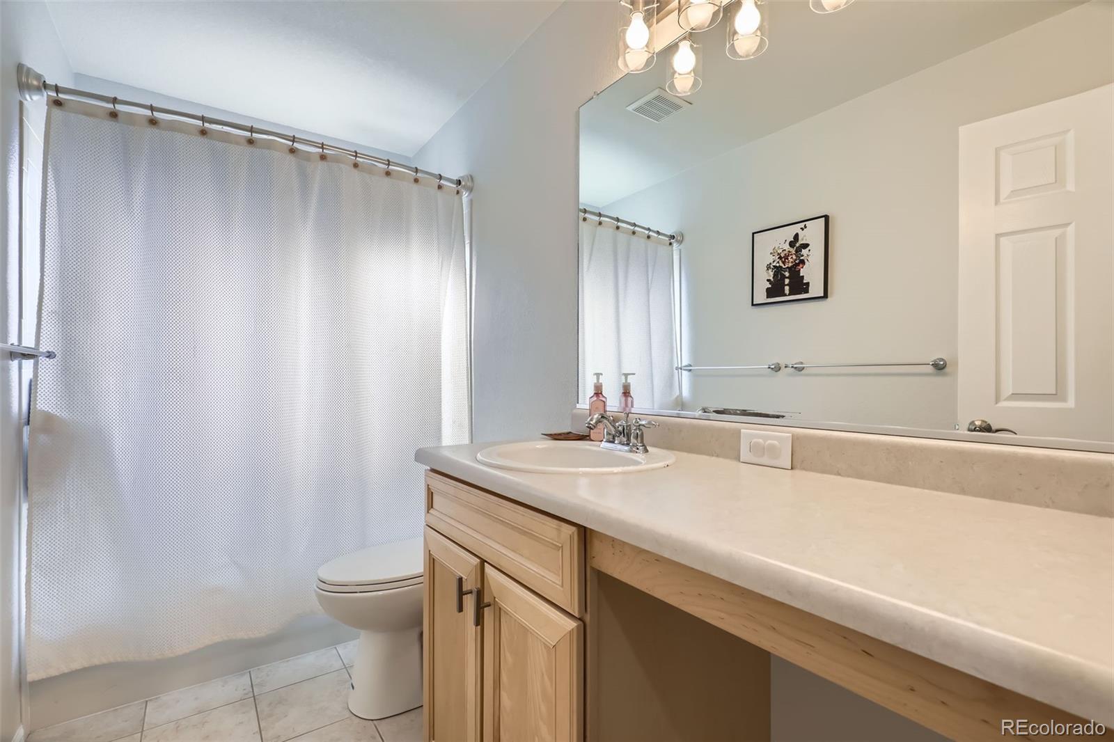 485 Kewaunee Way, Aurora, CO 80018, 4 Bedrooms Bedrooms, ,4 BathroomsBathrooms,Residential,For Sale,Kewaunee,REC6366459