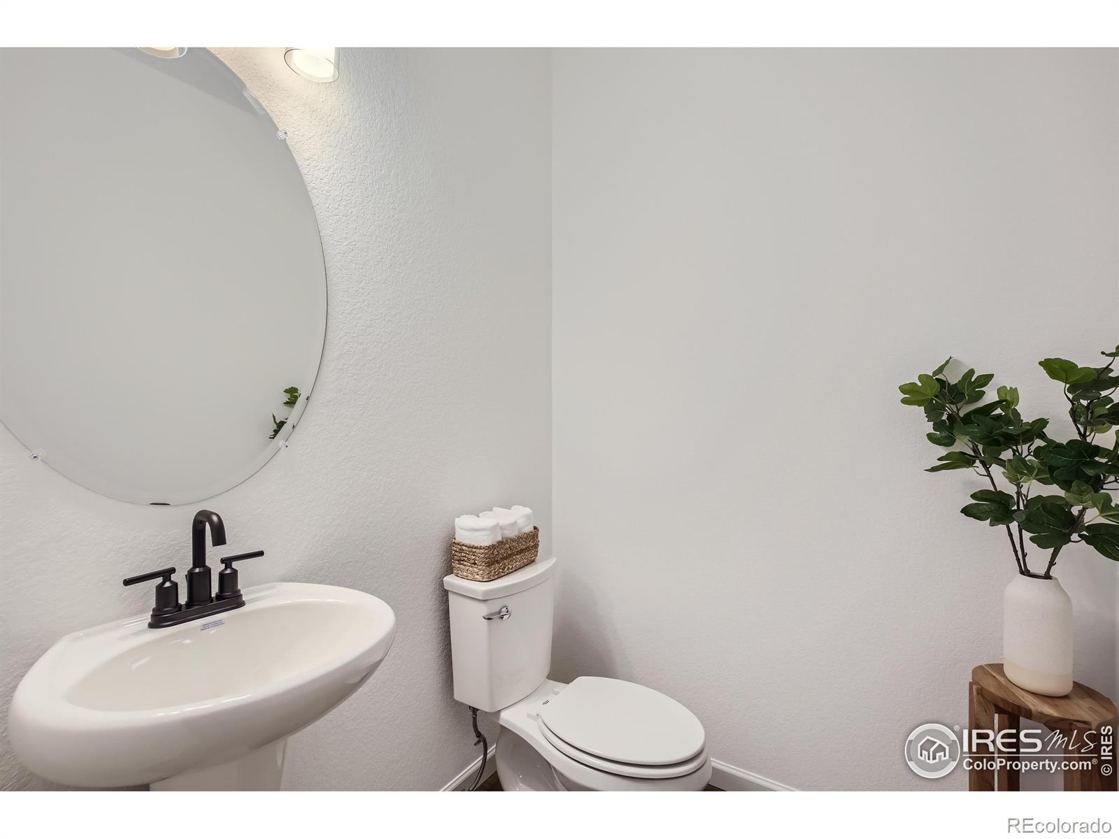 1009 Birdwhistle Lane #2, Fort Collins, CO 80524, 3 Bedrooms Bedrooms, ,4 BathroomsBathrooms,Residential,For Sale,Birdwhistle,RECIR1023745