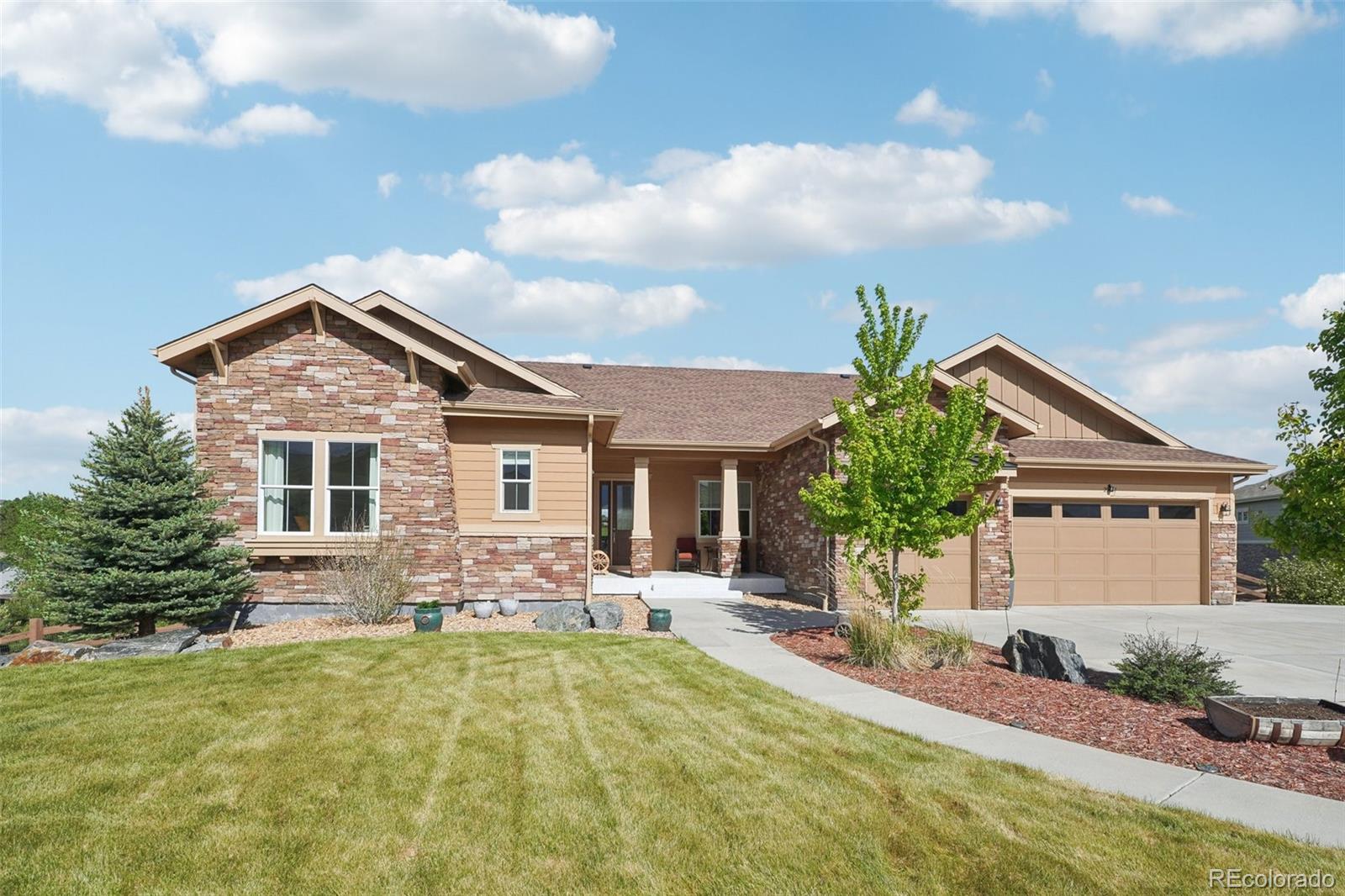 25851 Clifton Place, Aurora, CO 80016, 5 Bedrooms Bedrooms, ,6 BathroomsBathrooms,Residential,For Sale,Clifton,REC2907781