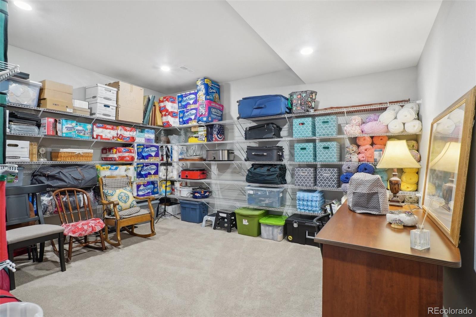 25851 Clifton Place, Aurora, CO 80016, 5 Bedrooms Bedrooms, ,6 BathroomsBathrooms,Residential,For Sale,Clifton,REC2907781