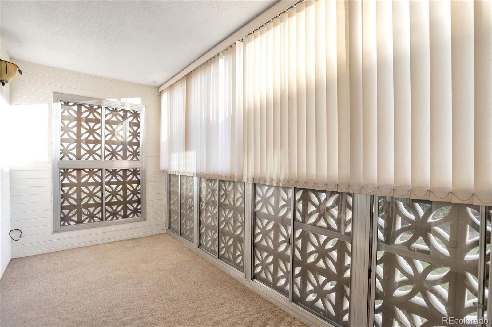 9150 Center Avenue #12B, Denver, CO 80247, 2 Bedrooms Bedrooms, ,1 BathroomBathrooms,Rental,For Rent,Windsor Gardens,Center,REC2799423