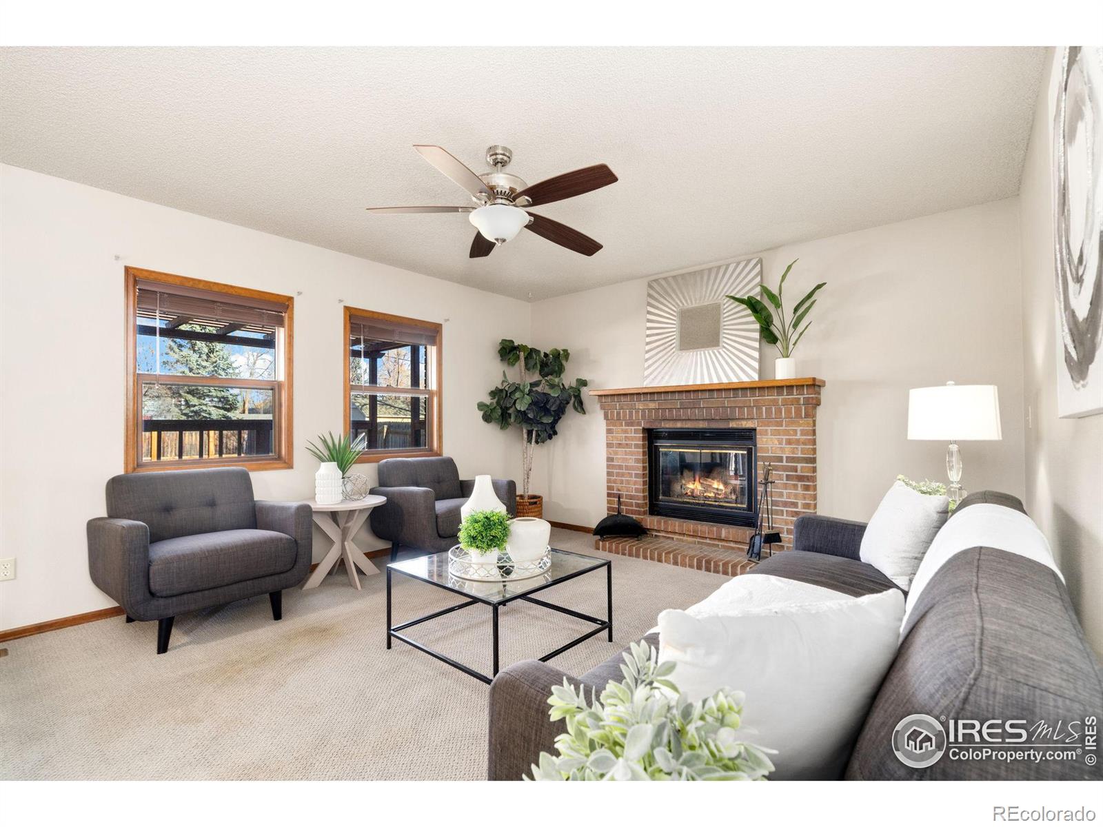 1029 Redbud Drive, Loveland, CO 80538, 3 Bedrooms Bedrooms, ,2 BathroomsBathrooms,Residential,For Sale,Redbud,RECIR1023902