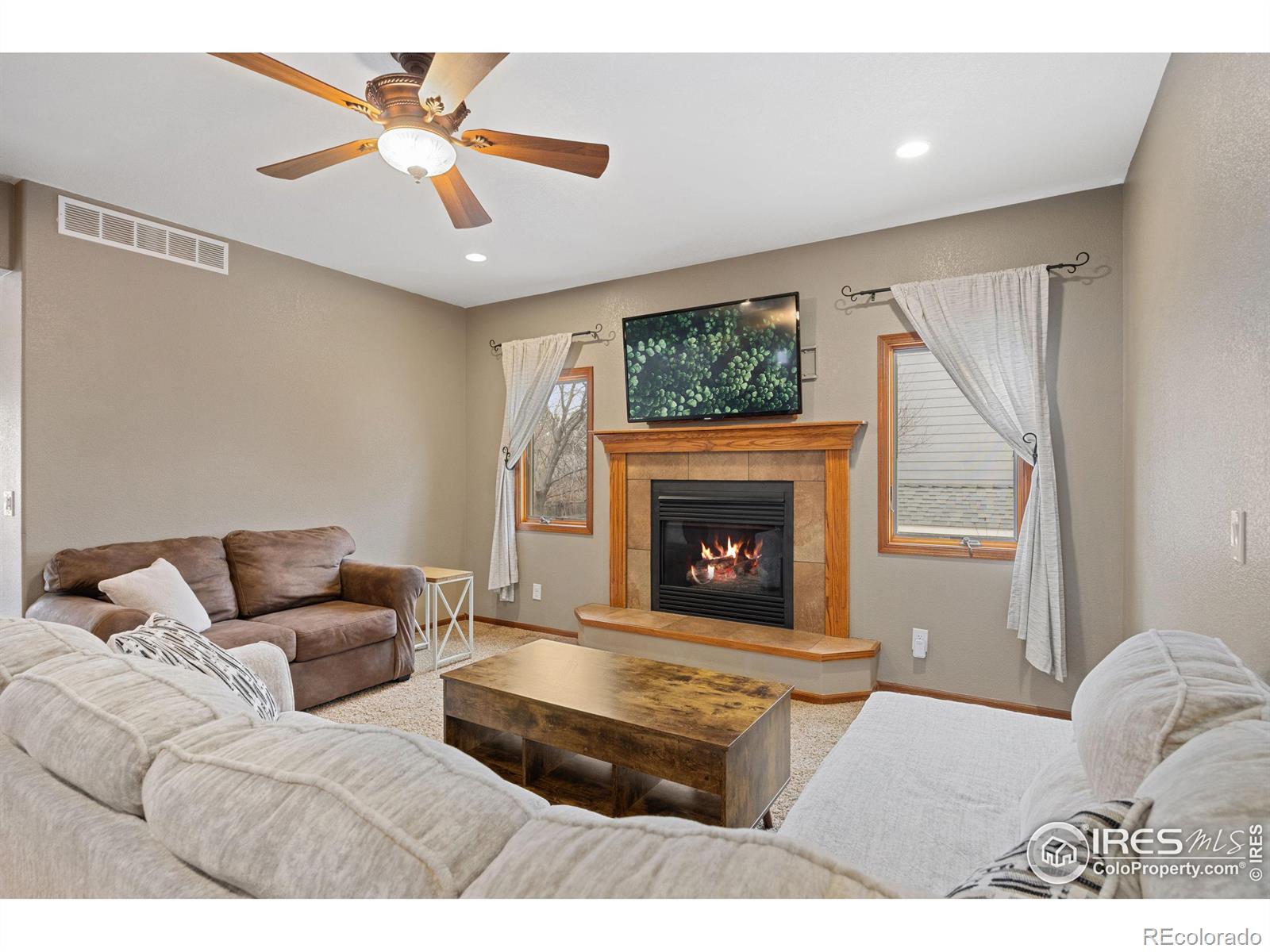 705 Cornerstone Drive, Windsor, CO 80550, 6 Bedrooms Bedrooms, ,5 BathroomsBathrooms,Residential,For Sale,Cornerstone,RECIR1023827
