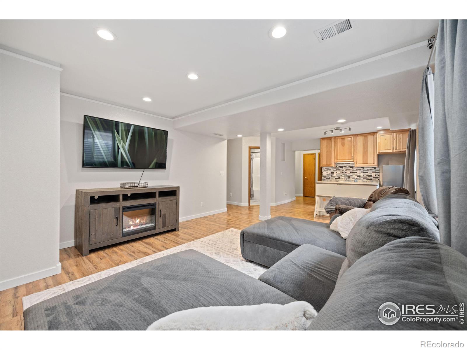 705 Cornerstone Drive, Windsor, CO 80550, 6 Bedrooms Bedrooms, ,5 BathroomsBathrooms,Residential,For Sale,Cornerstone,RECIR1023827