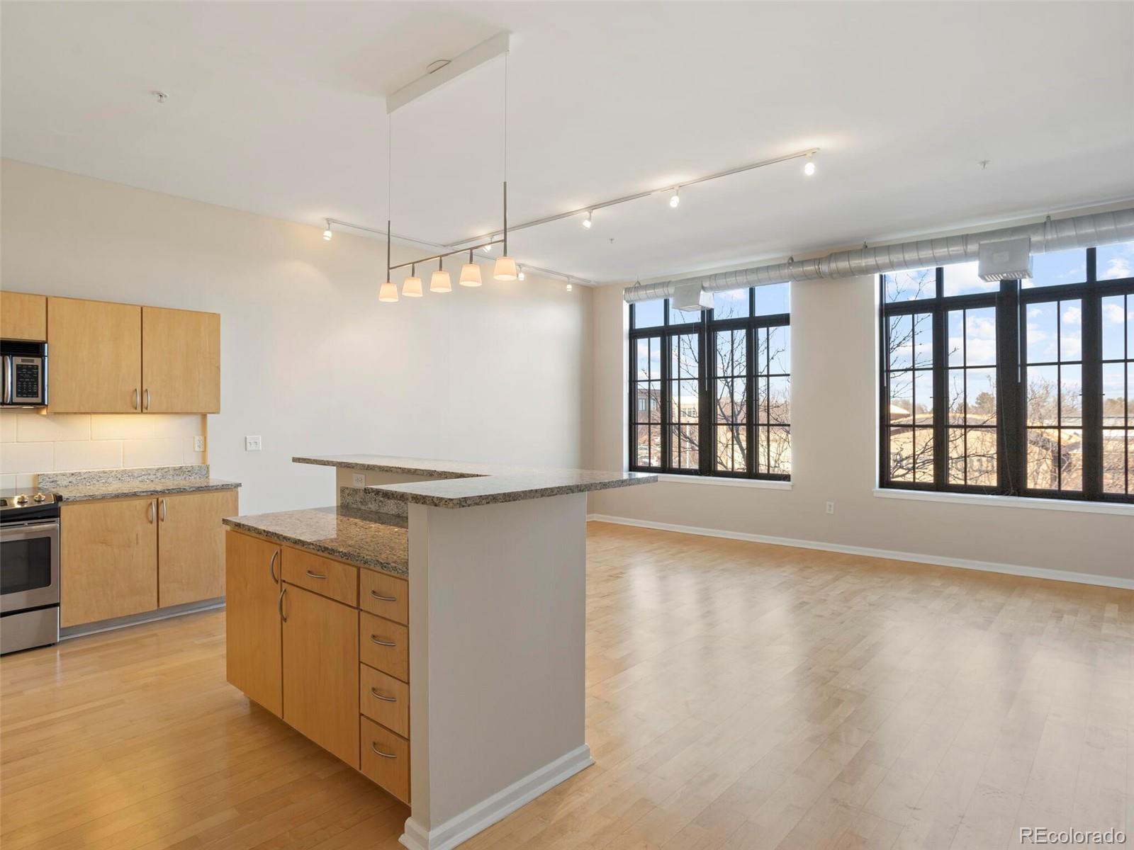 7110 Alaska Drive #A, Lakewood, CO 80226, 1 Bedroom Bedrooms, ,1 BathroomBathrooms,Residential,For Sale,Theatre Lofts,Alaska,REC1878673
