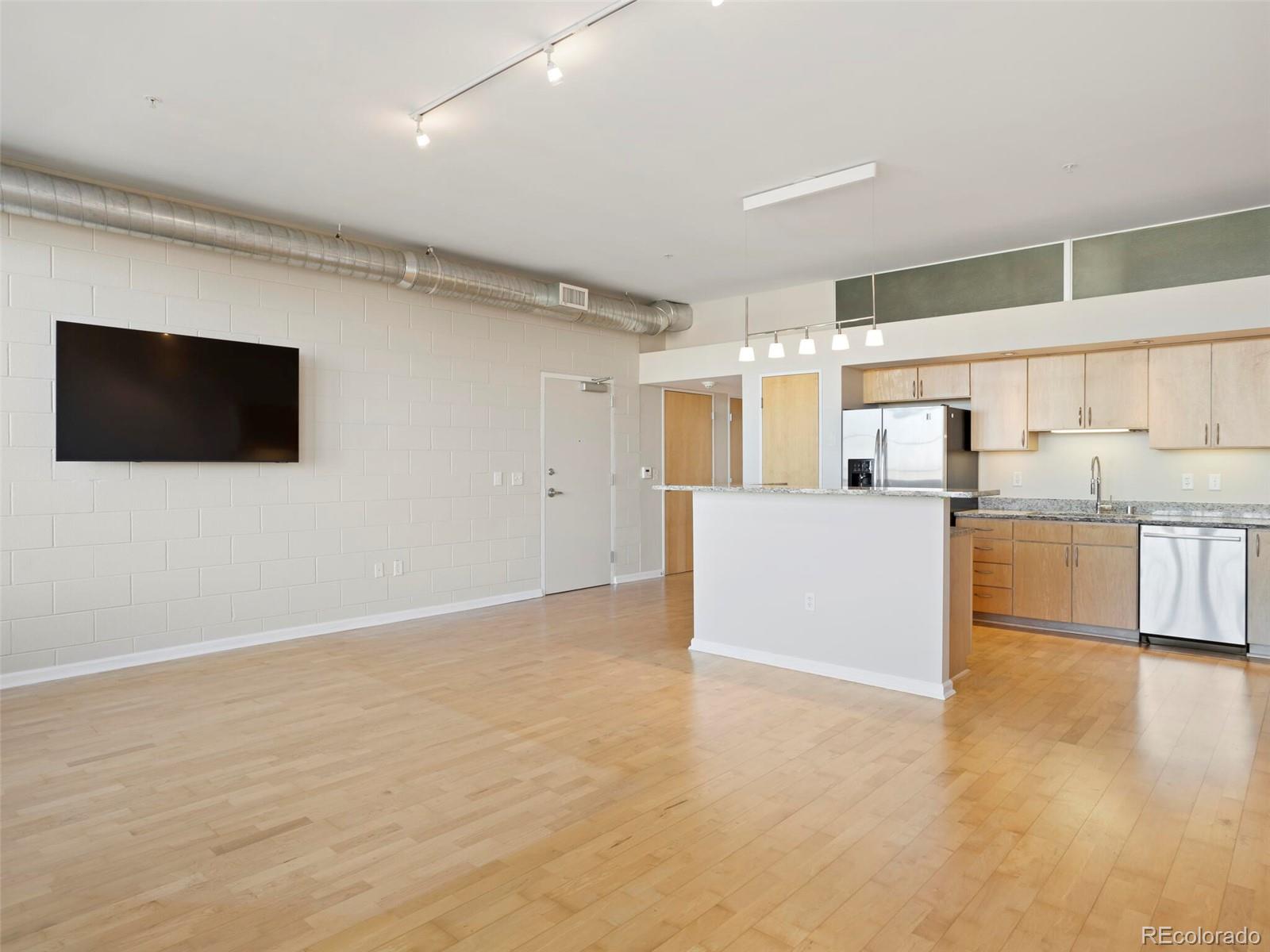 7110 Alaska Drive #A, Lakewood, CO 80226, 1 Bedroom Bedrooms, ,1 BathroomBathrooms,Residential,For Sale,Theatre Lofts,Alaska,REC1878673
