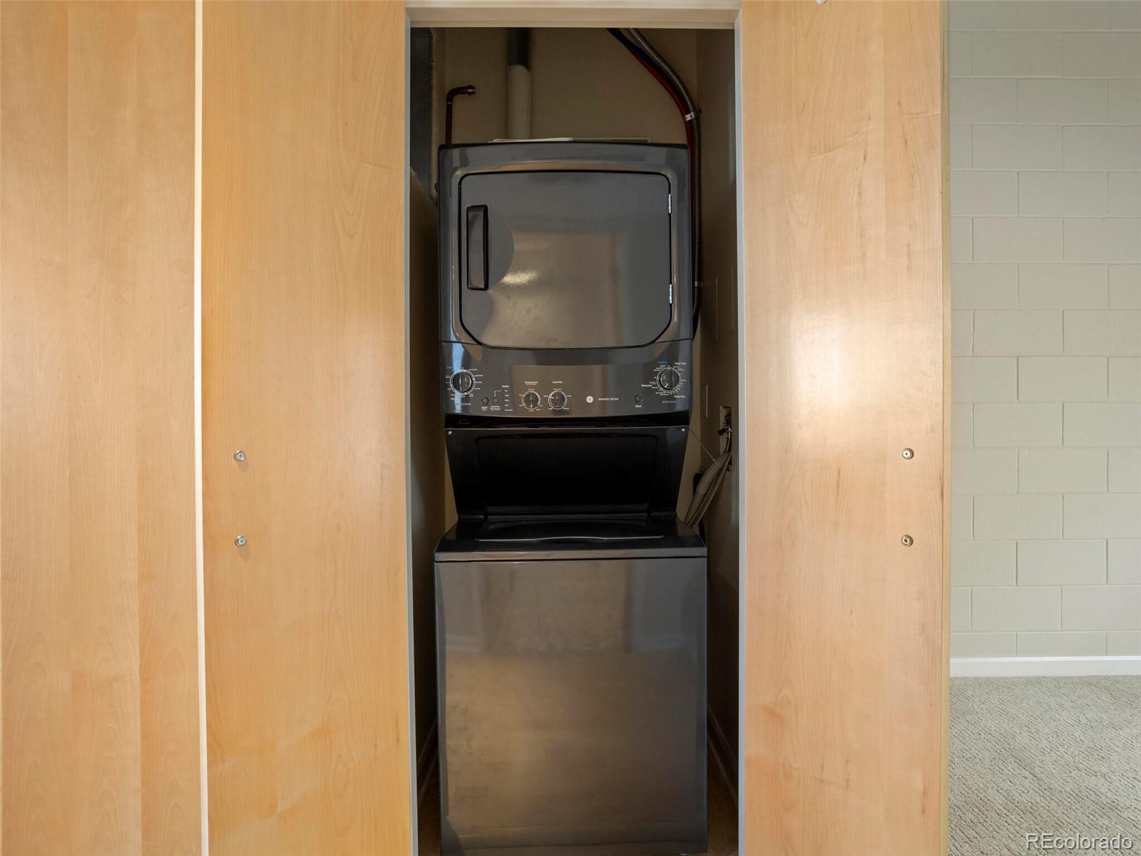7110 Alaska Drive #A, Lakewood, CO 80226, 1 Bedroom Bedrooms, ,1 BathroomBathrooms,Residential,For Sale,Theatre Lofts,Alaska,REC1878673