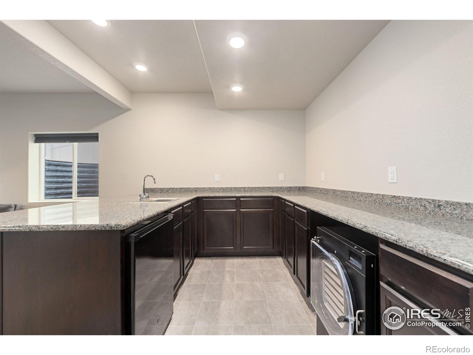 5345 Clarence Drive, Windsor, CO 80550, 5 Bedrooms Bedrooms, ,4 BathroomsBathrooms,Residential,For Sale,Clarence,RECIR1023853