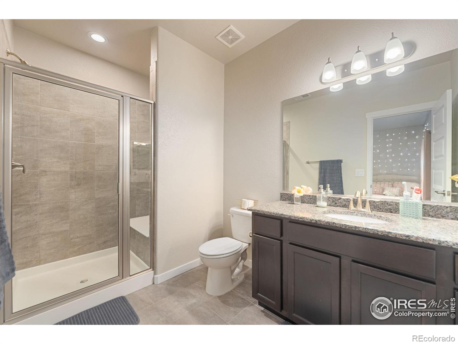 5345 Clarence Drive, Windsor, CO 80550, 5 Bedrooms Bedrooms, ,4 BathroomsBathrooms,Residential,For Sale,Clarence,RECIR1023853