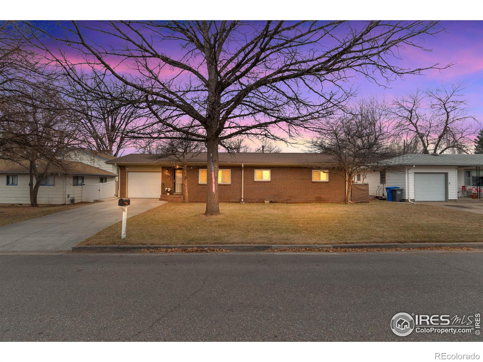 1806 11th Street, Loveland, CO 80537, 4 Bedrooms Bedrooms, ,2 BathroomsBathrooms,Residential,For Sale,11th,RECIR1023816
