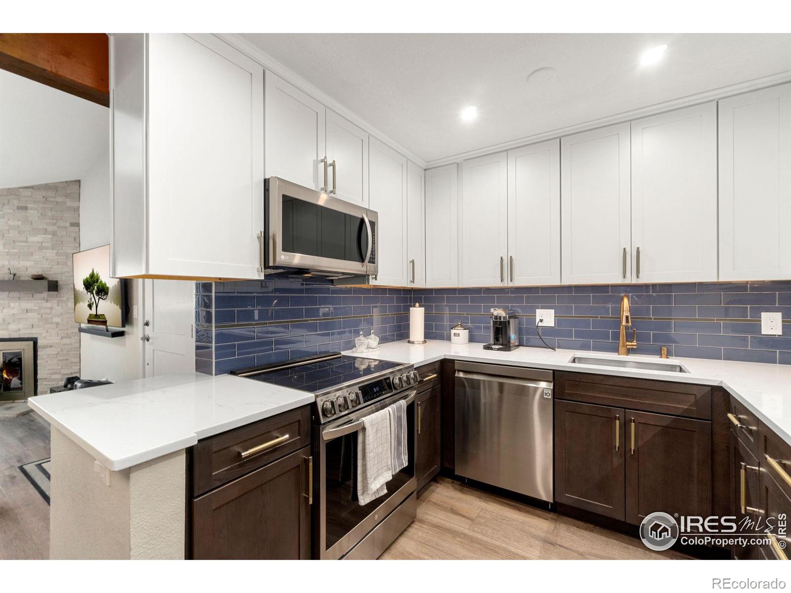 12033 Harvard Avenue #208, Aurora, CO 80014, 2 Bedrooms Bedrooms, ,2 BathroomsBathrooms,Residential,For Sale,Harvard,RECIR1023811