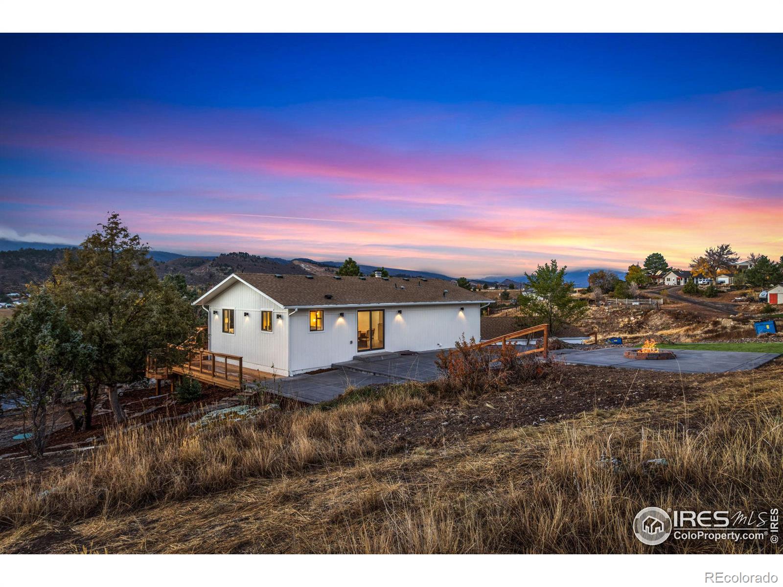 2988 Black Fox Run Lane, Loveland, CO 80538, 4 Bedrooms Bedrooms, ,3 BathroomsBathrooms,Residential,For Sale,Black Fox Run,RECIR1023826