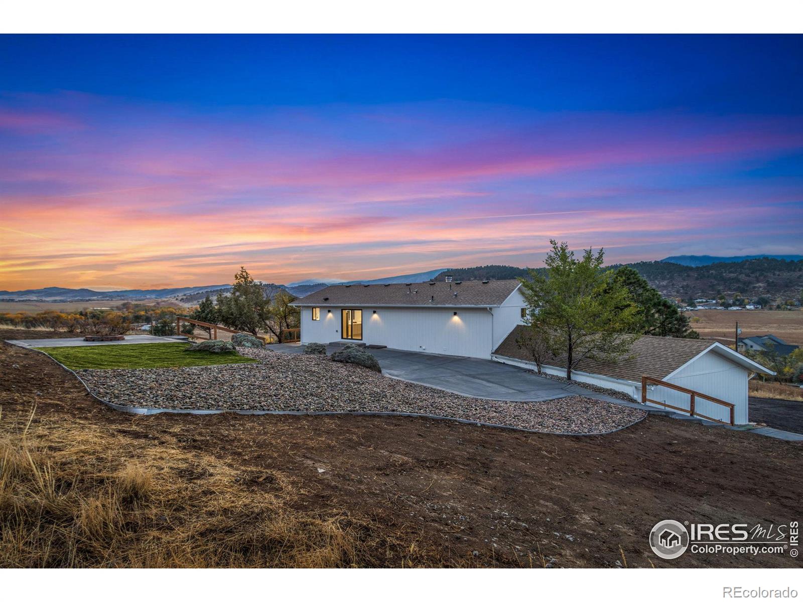 2988 Black Fox Run Lane, Loveland, CO 80538, 4 Bedrooms Bedrooms, ,3 BathroomsBathrooms,Residential,For Sale,Black Fox Run,RECIR1023826